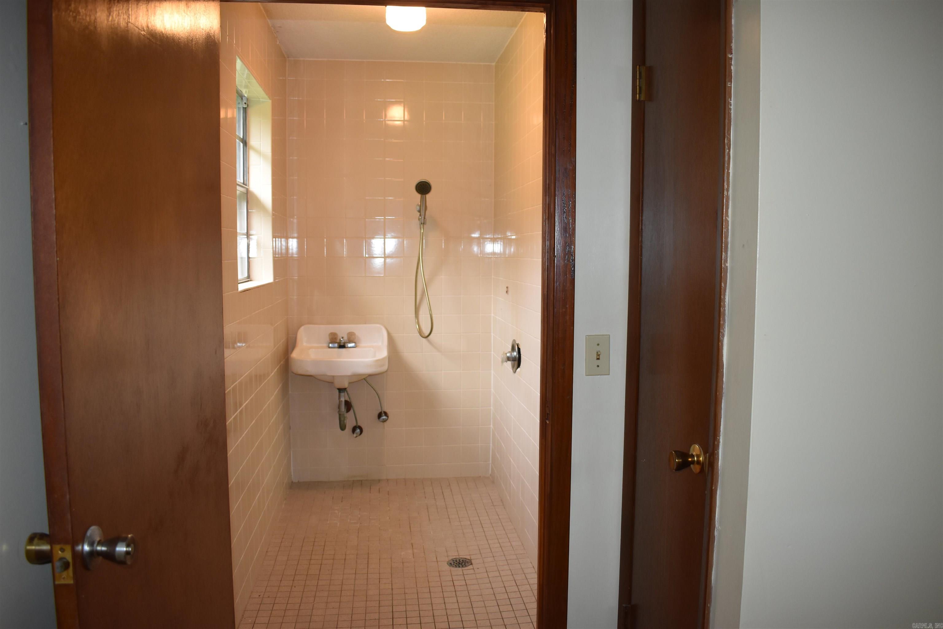 292 County Road 320 Property Photo 8
