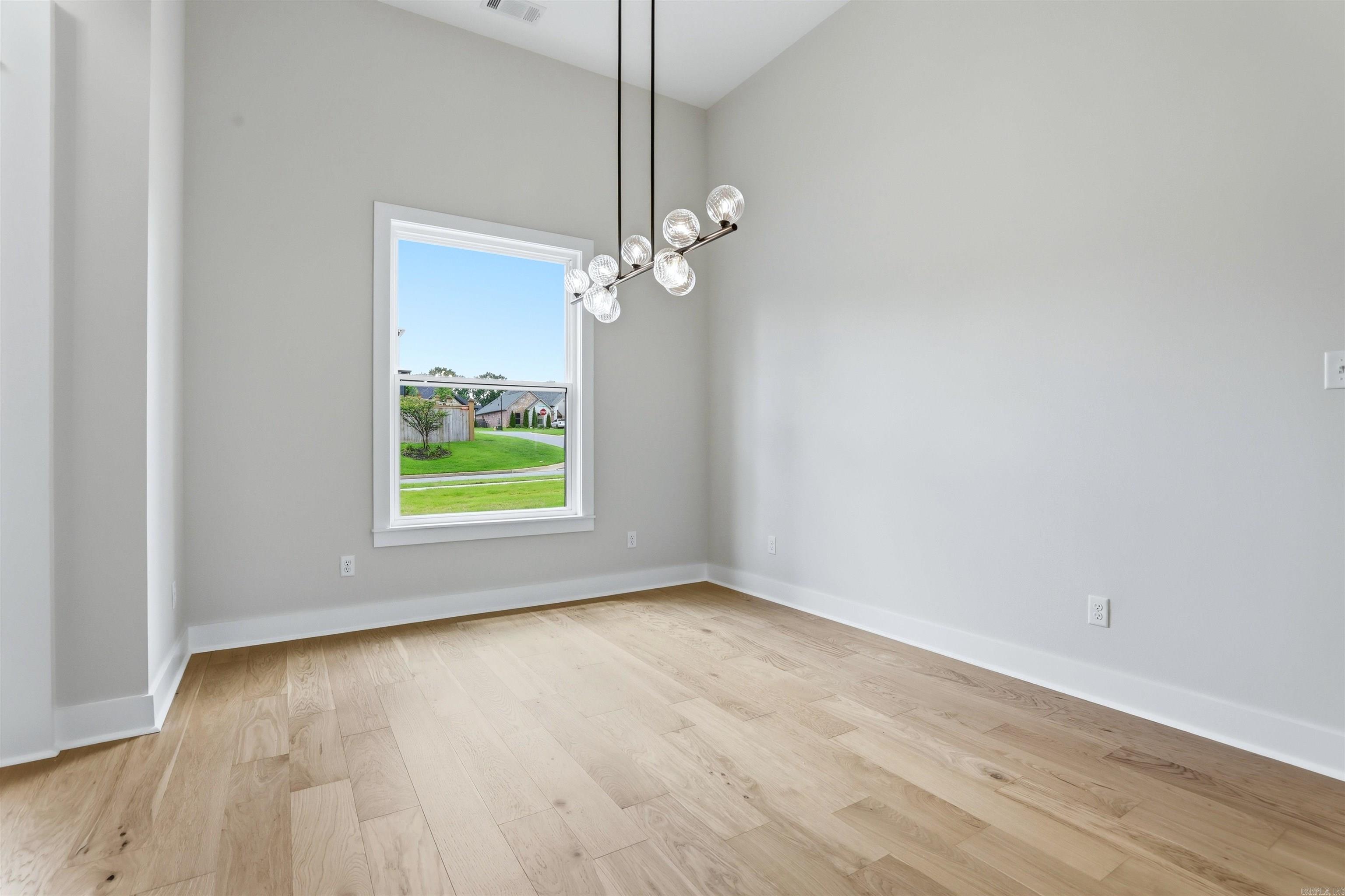7612 S Shoreline Blvd Property Photo 11