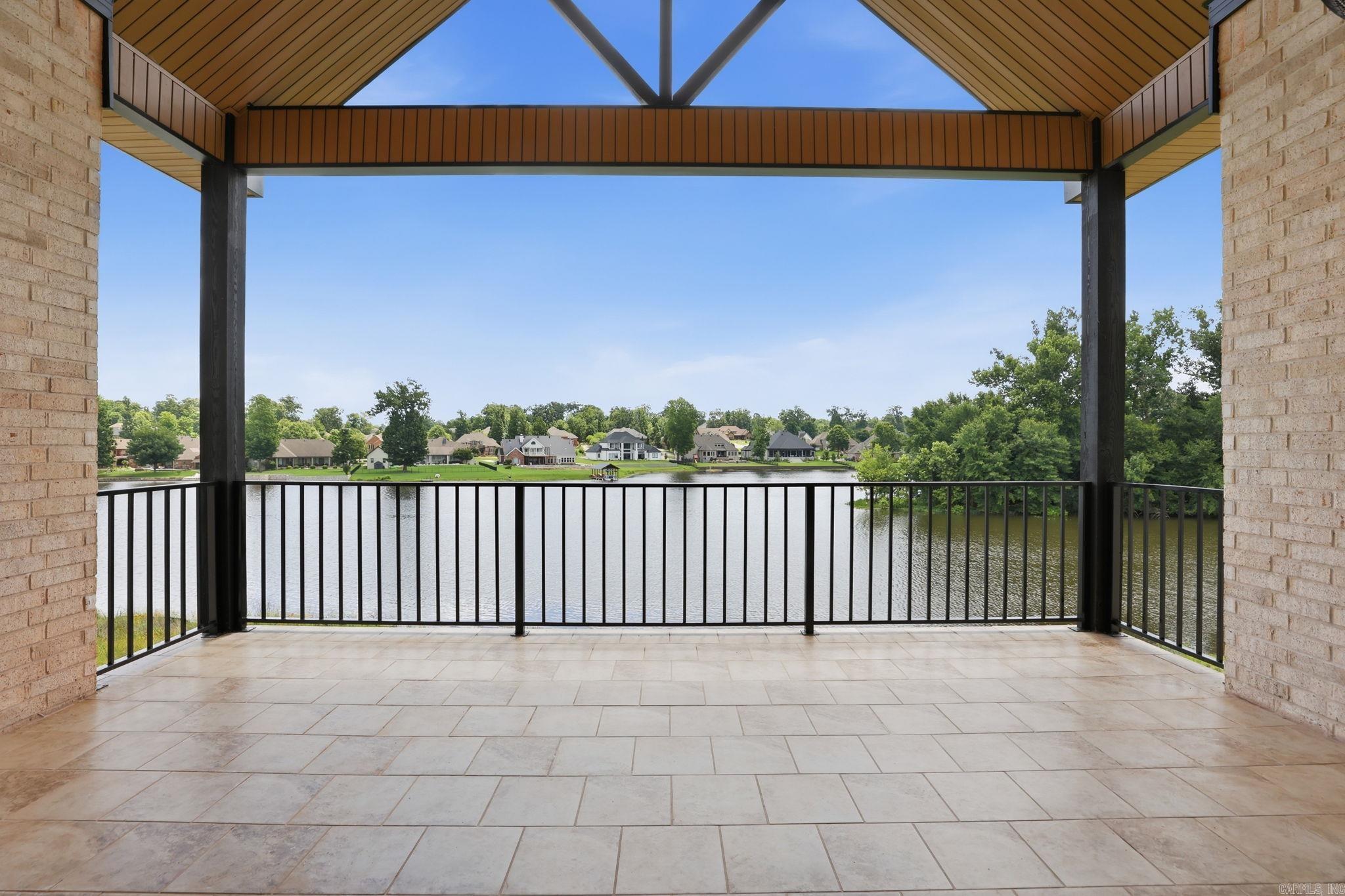7636 S Shoreline Blvd Property Photo 17