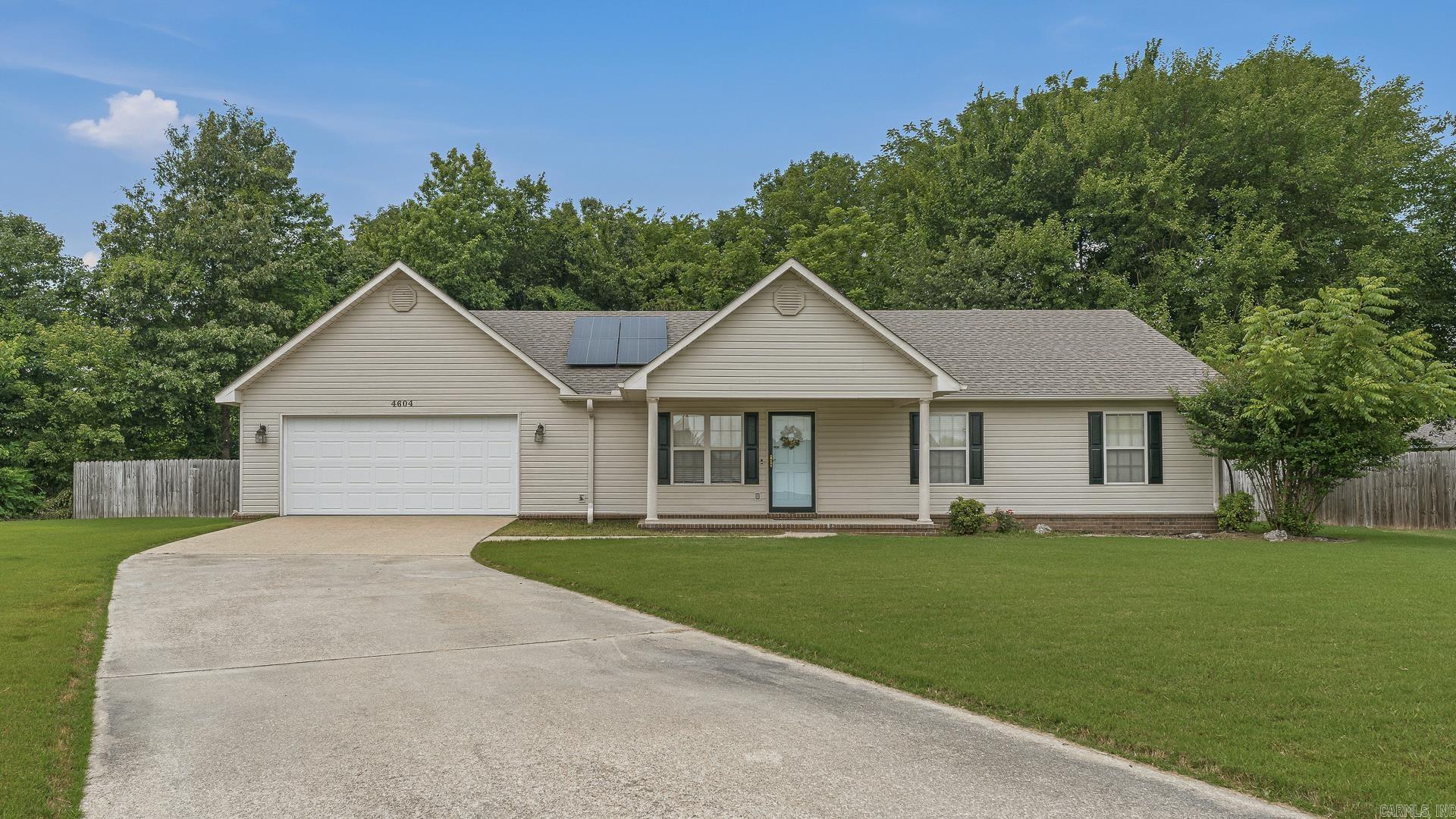 4604 Gregory Cove Property Photo 1