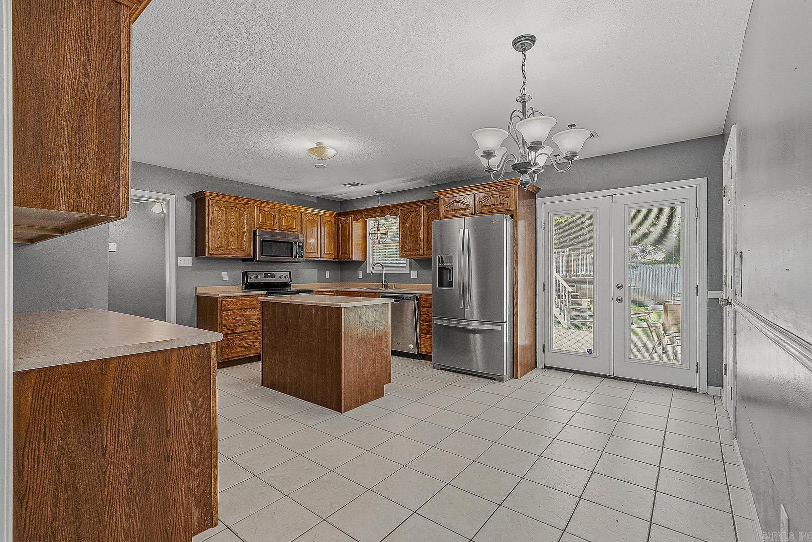 4604 Gregory Cove Property Photo 7
