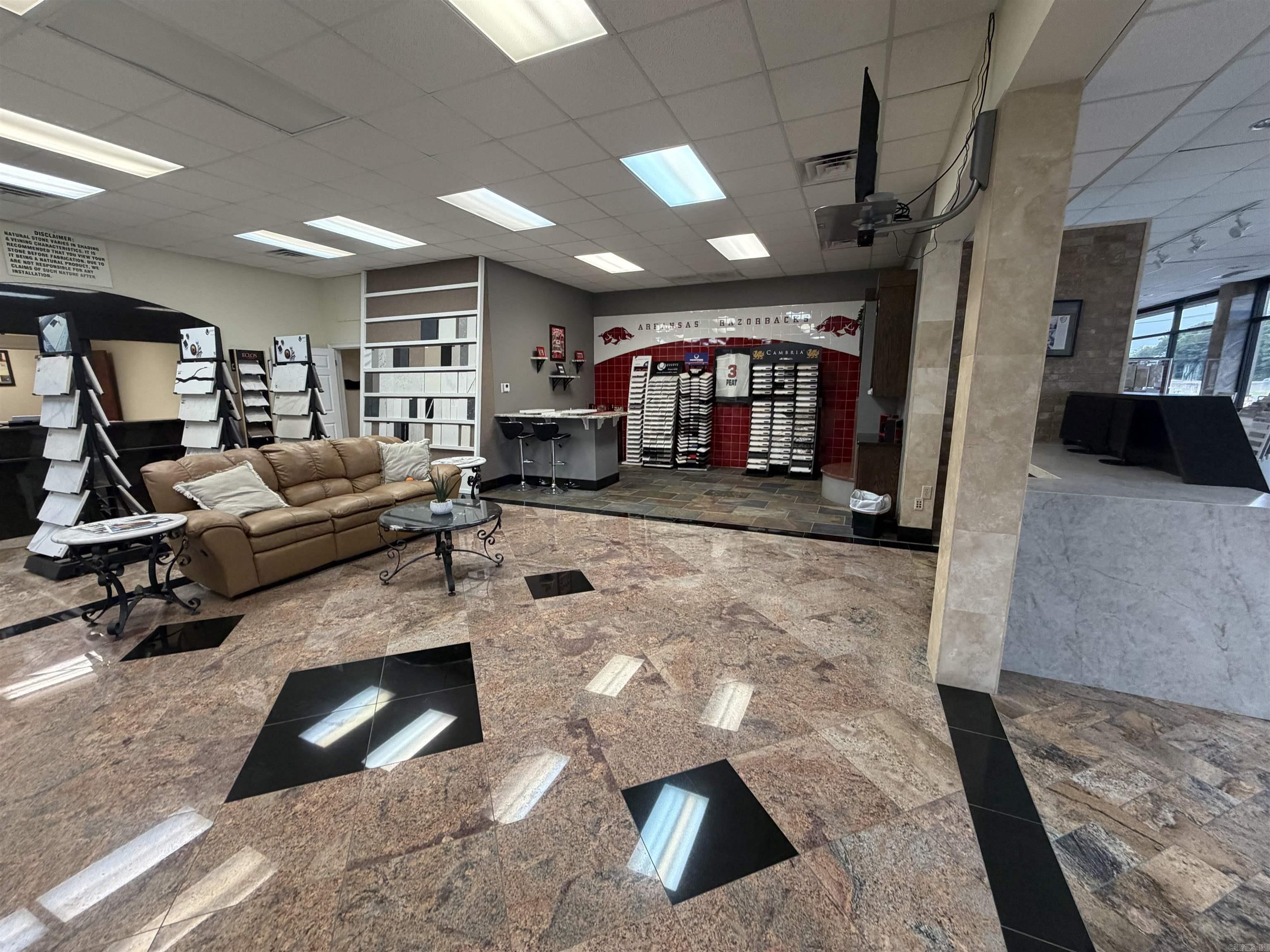 18525 Interstate 30 Property Photo 13