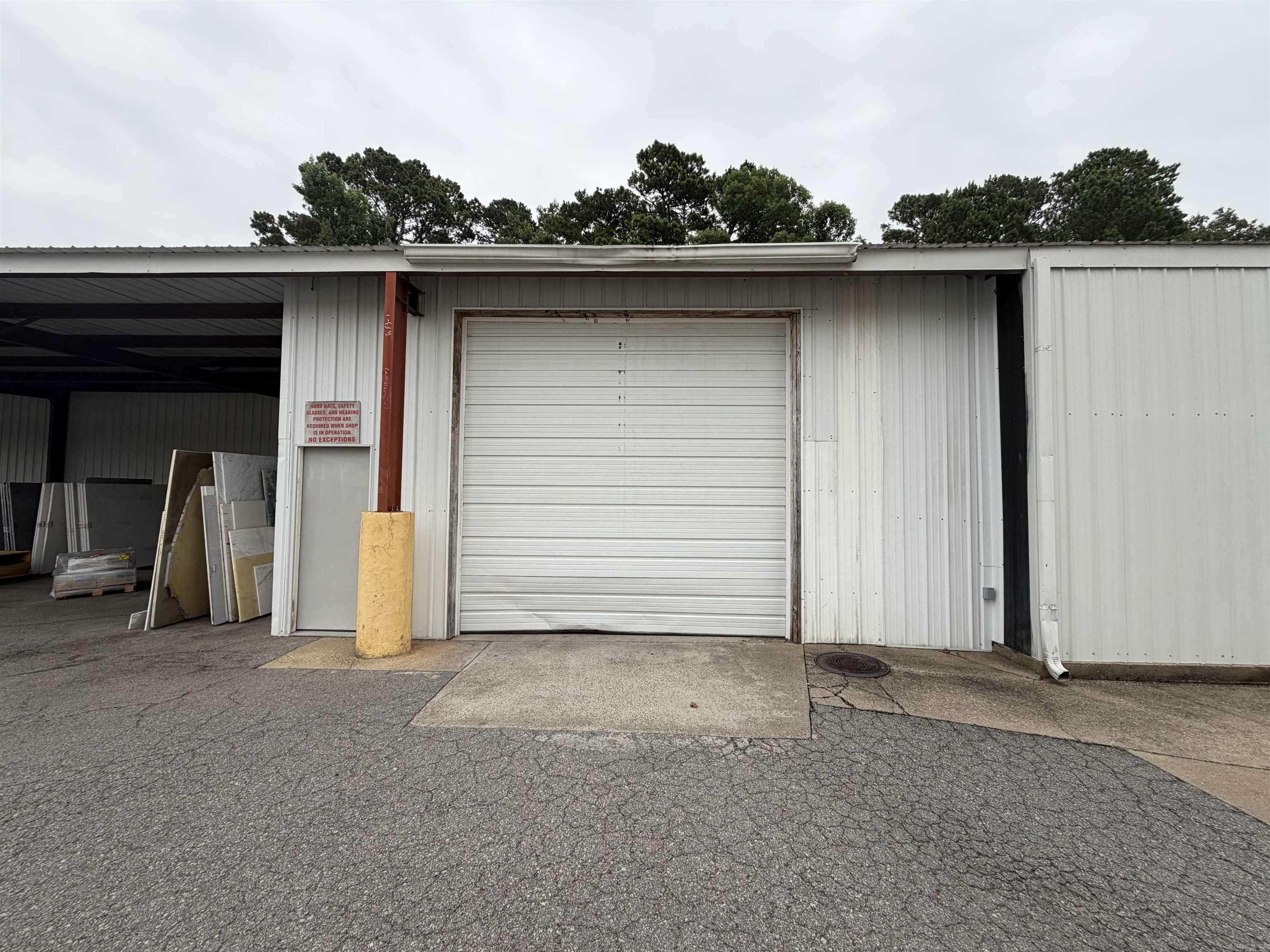 18525 Interstate 30 Property Photo 21