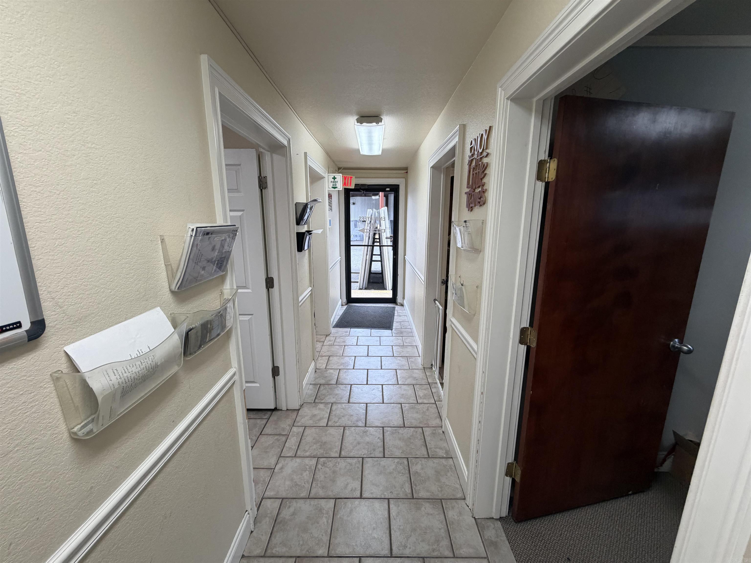 18525 Interstate 30 Property Photo 40