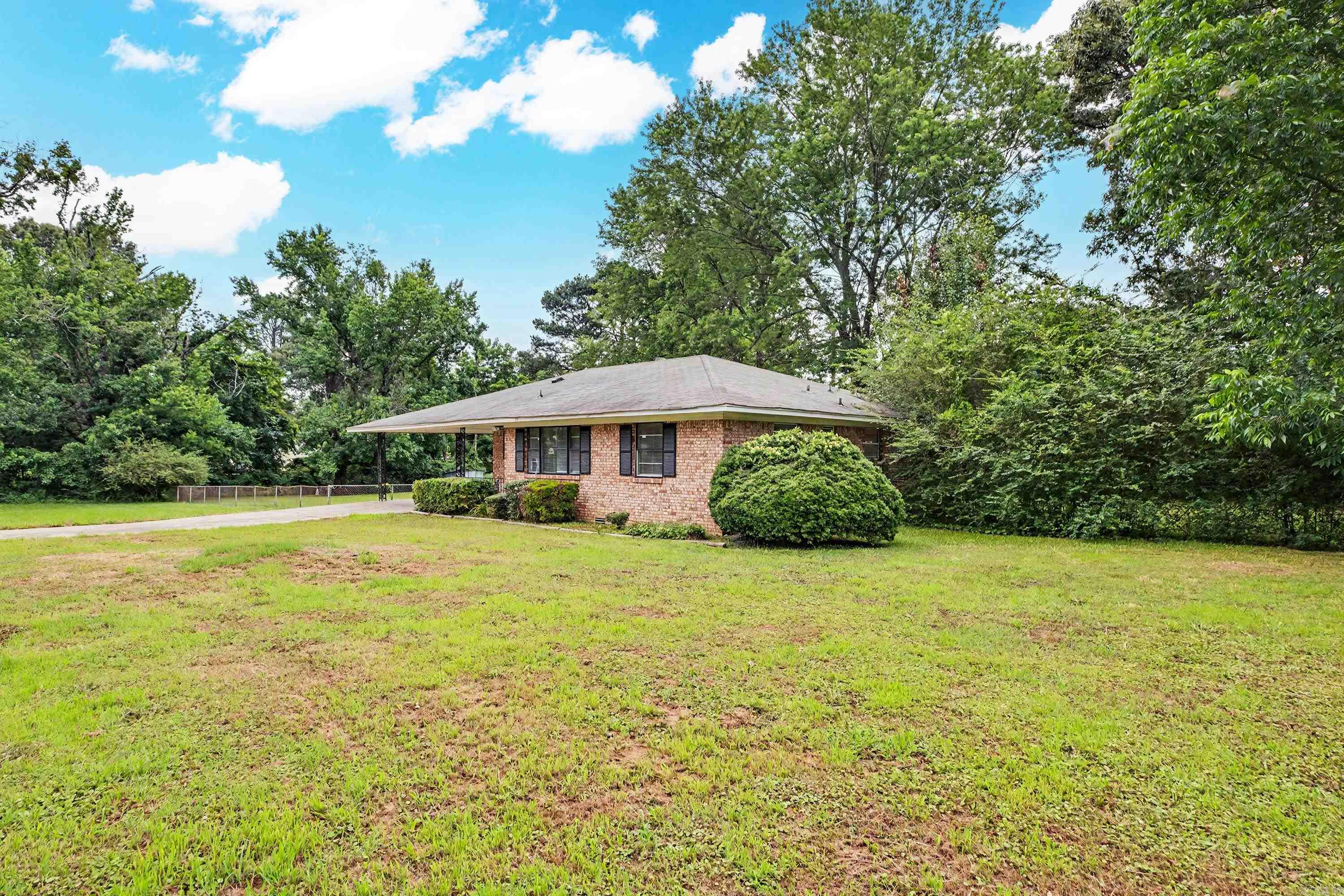 5601 Bliss Circle Property Photo 2