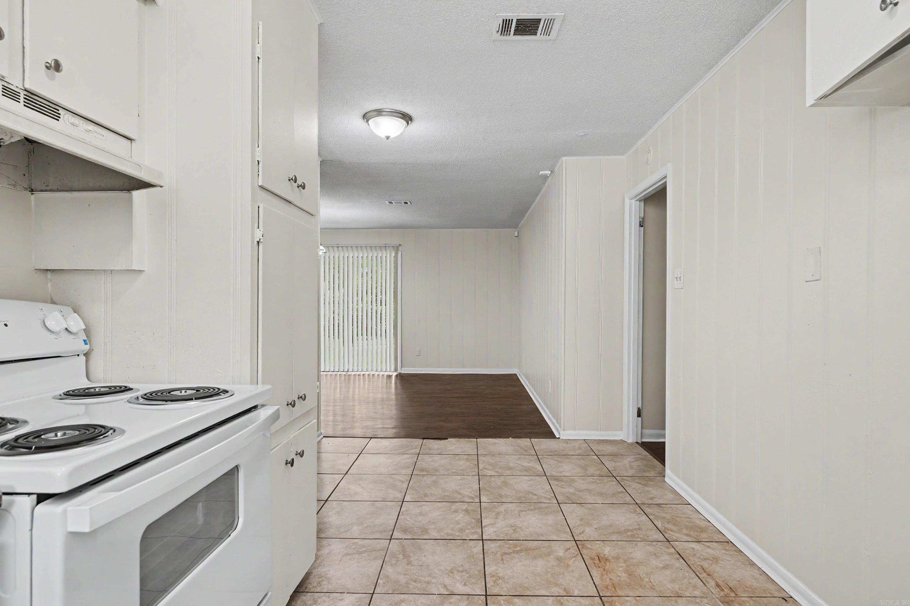5601 Bliss Circle Property Photo 12
