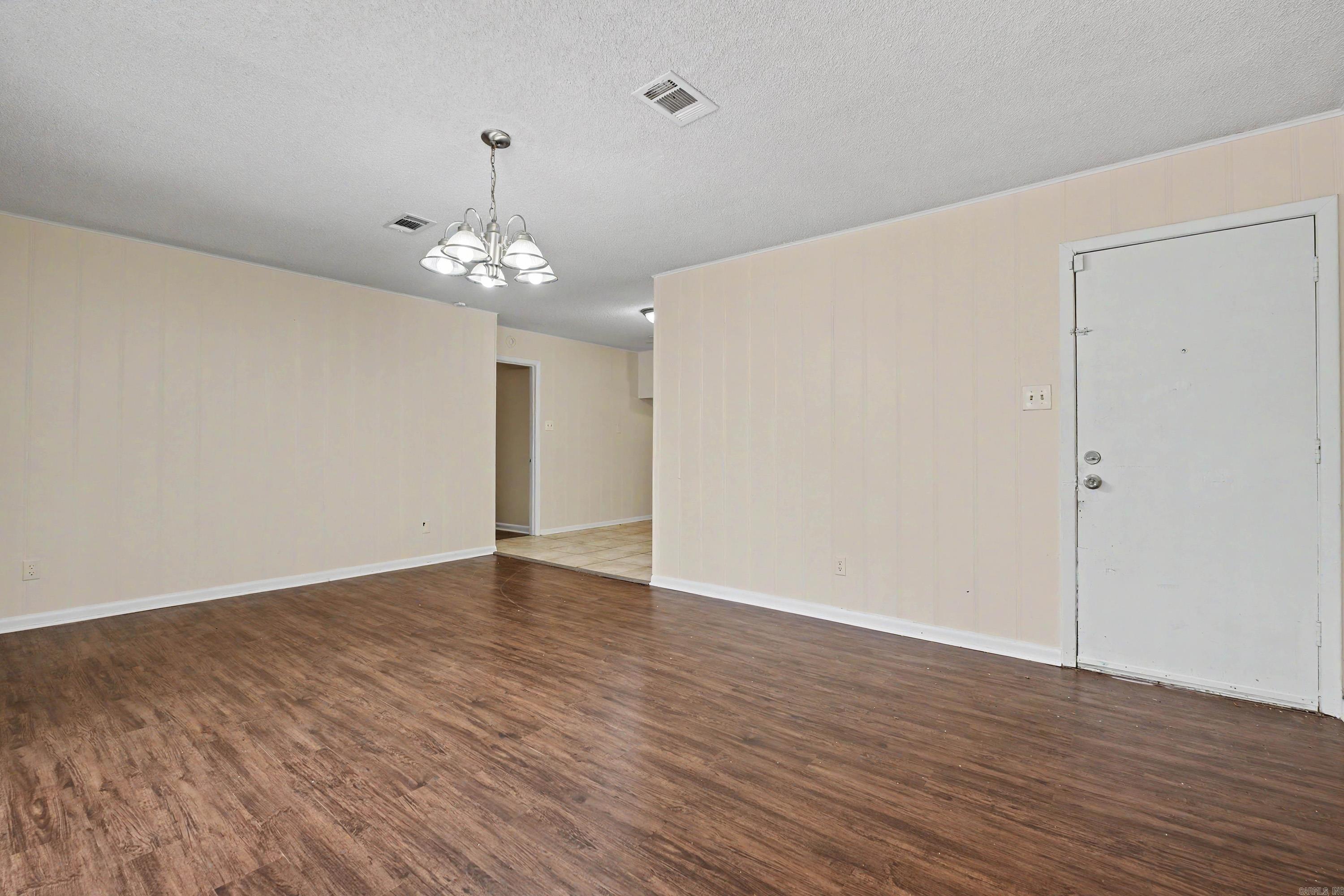 5601 Bliss Circle Property Photo 16