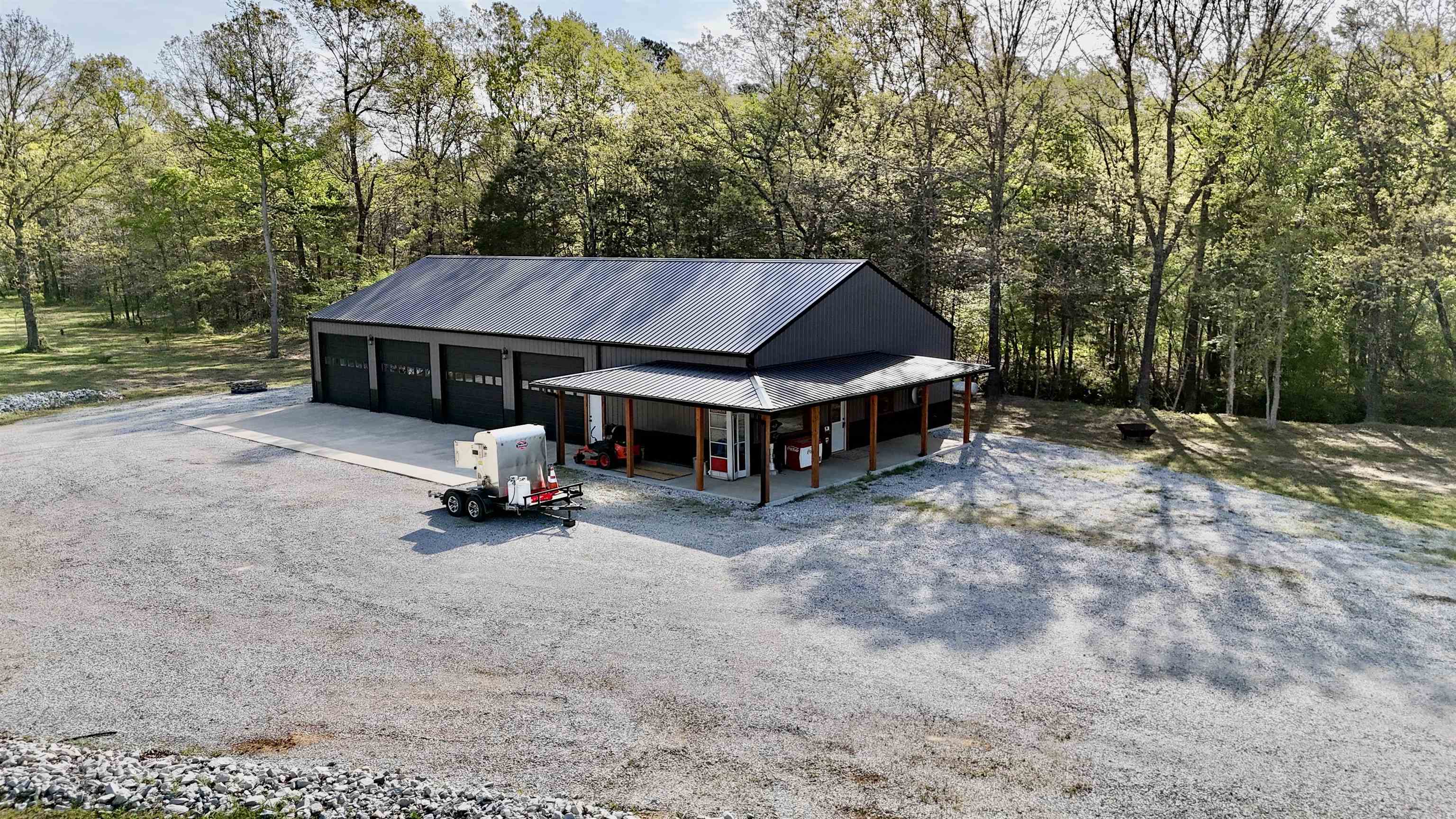 505 Possum Trot Road Property Photo 1
