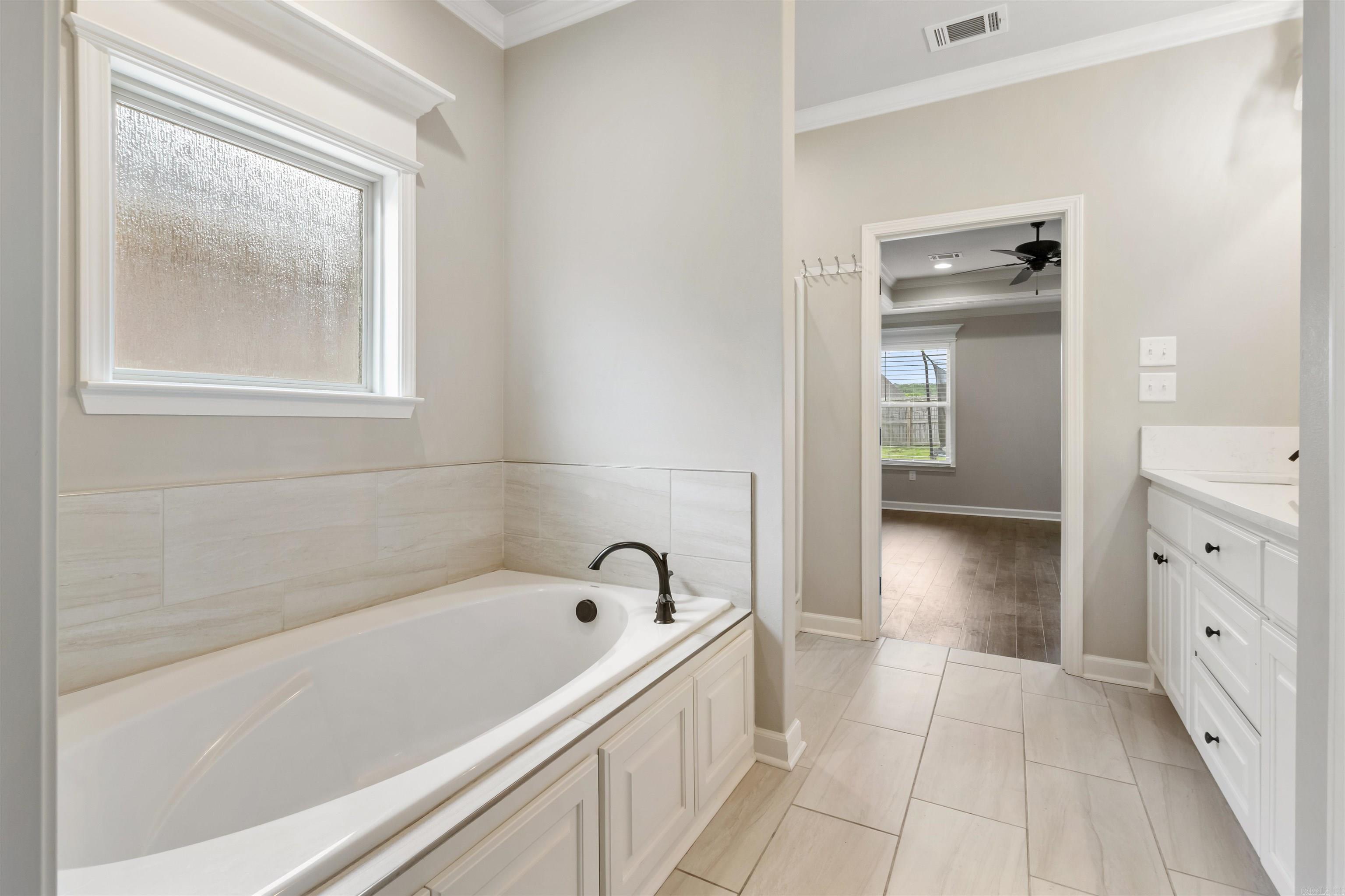 102 Sanibel Circle Property Photo 22