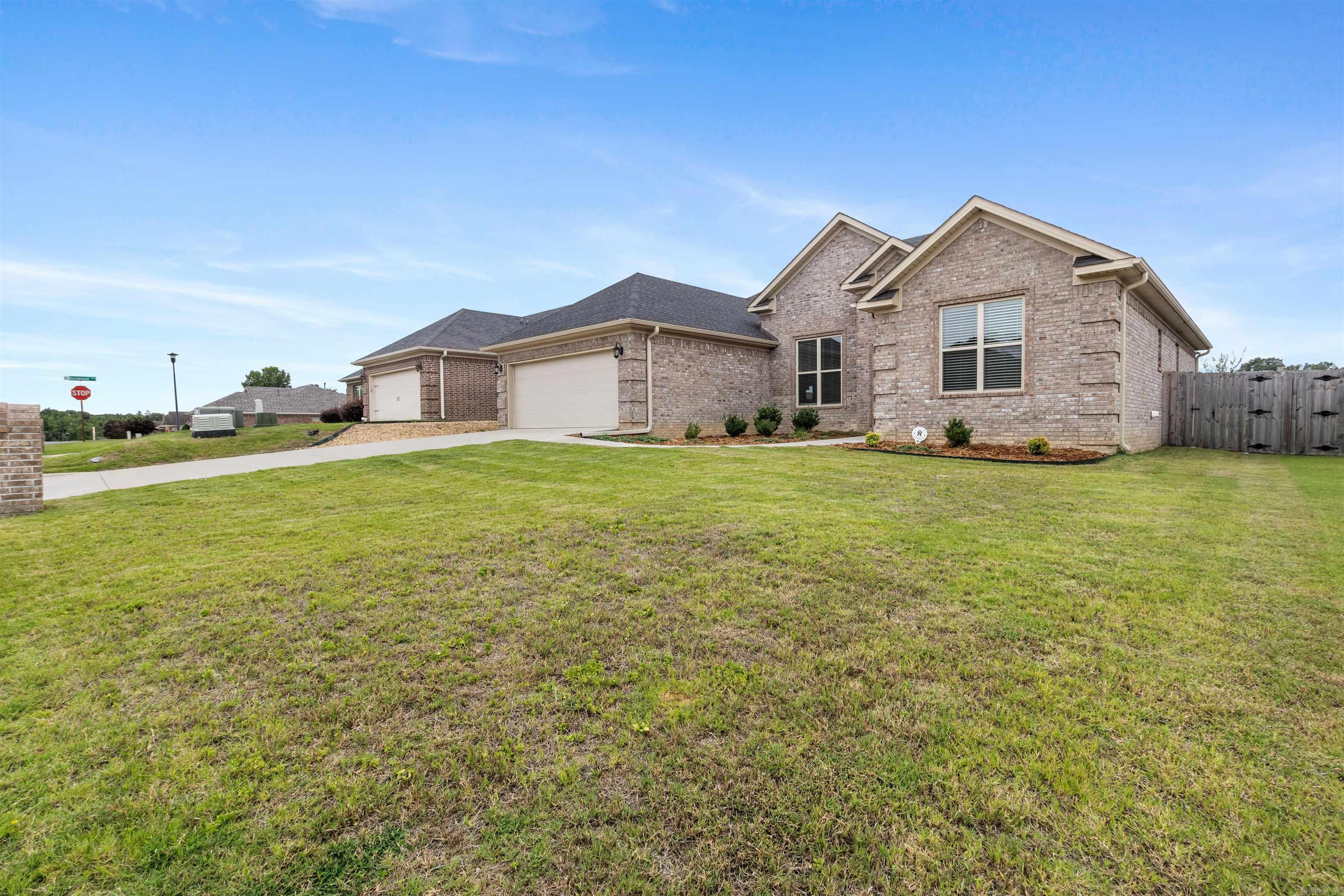 102 Sanibel Circle Property Photo 37