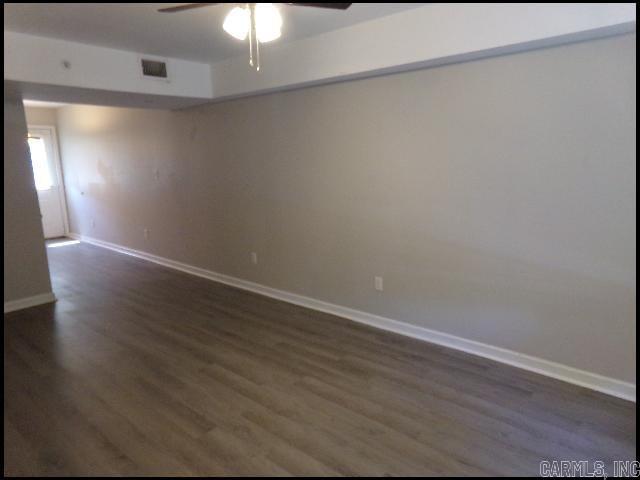 101 Ellis Drive Unit S Property Photo 3