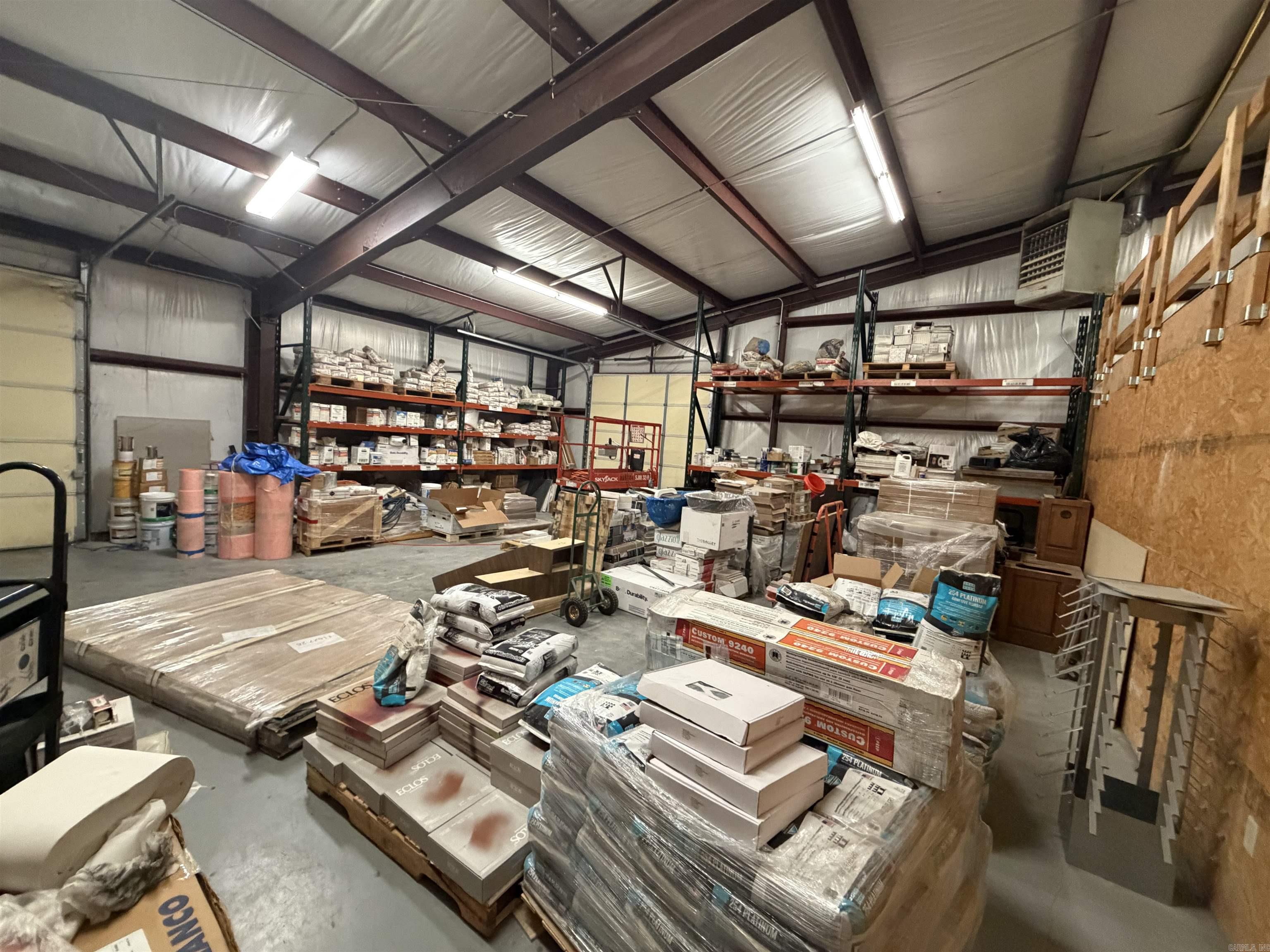 18525 Interstate 30 Property Photo 17