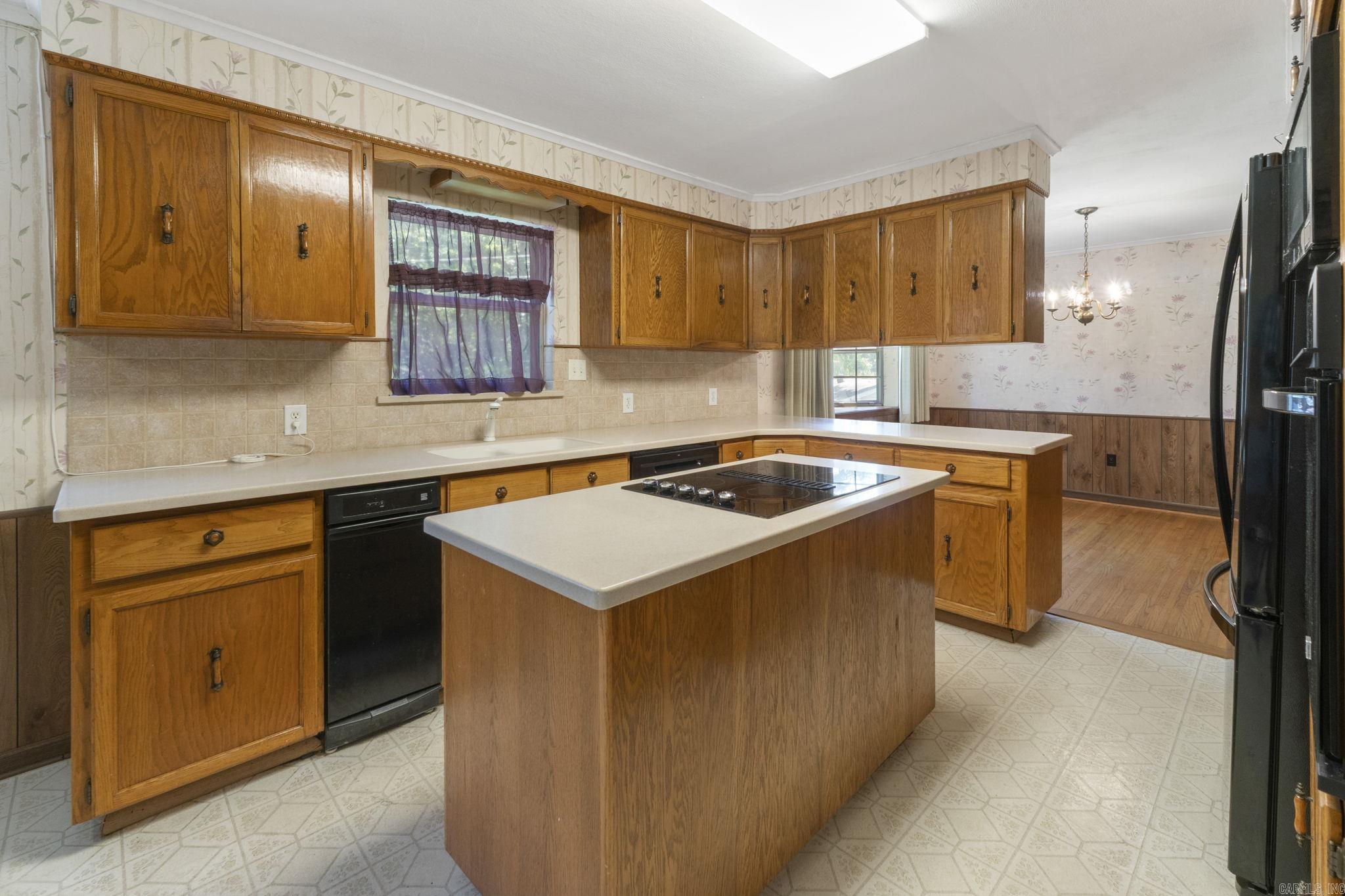 1 Wesley Drive Property Photo 10
