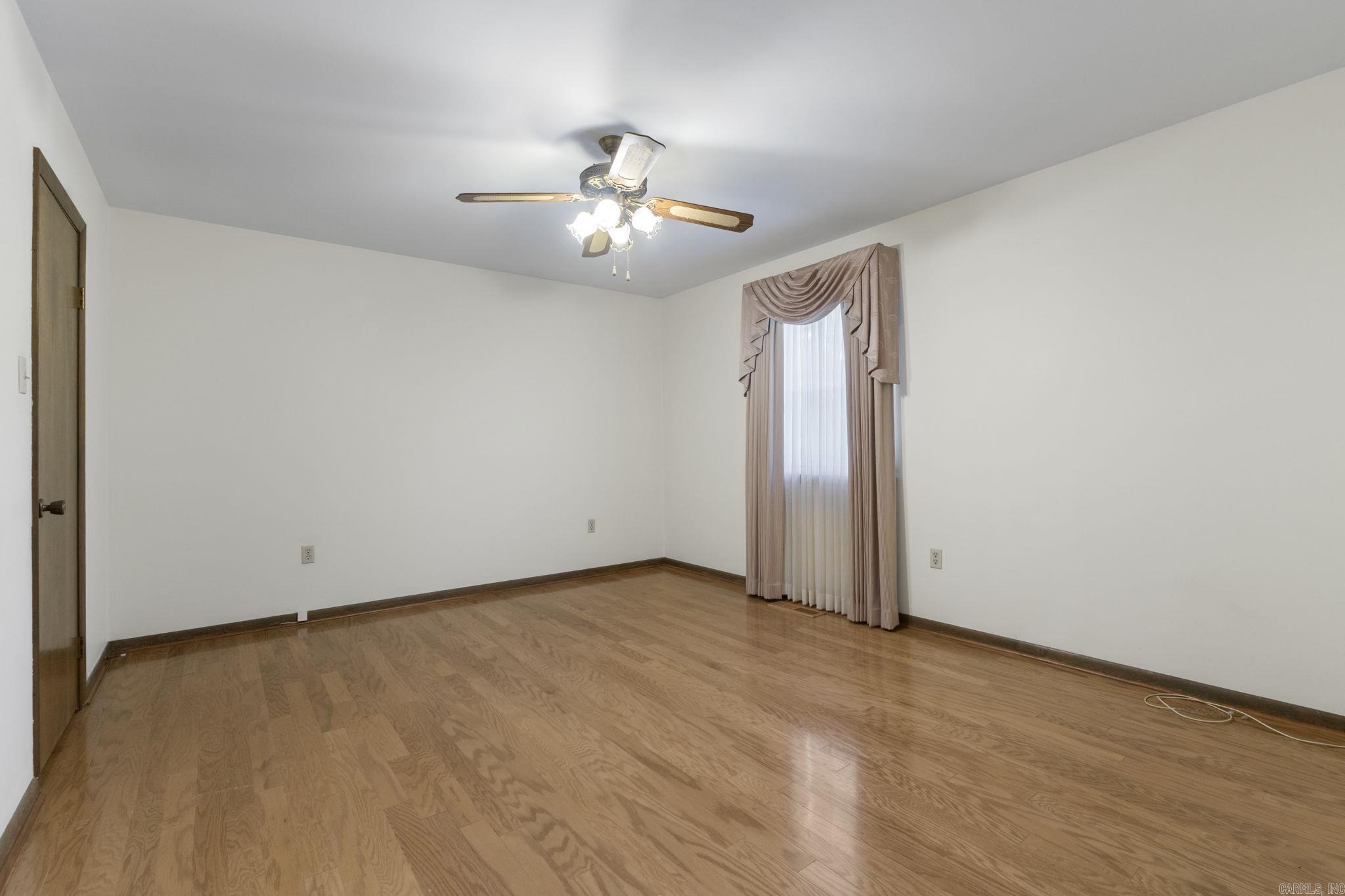 1 Wesley Drive Property Photo 27