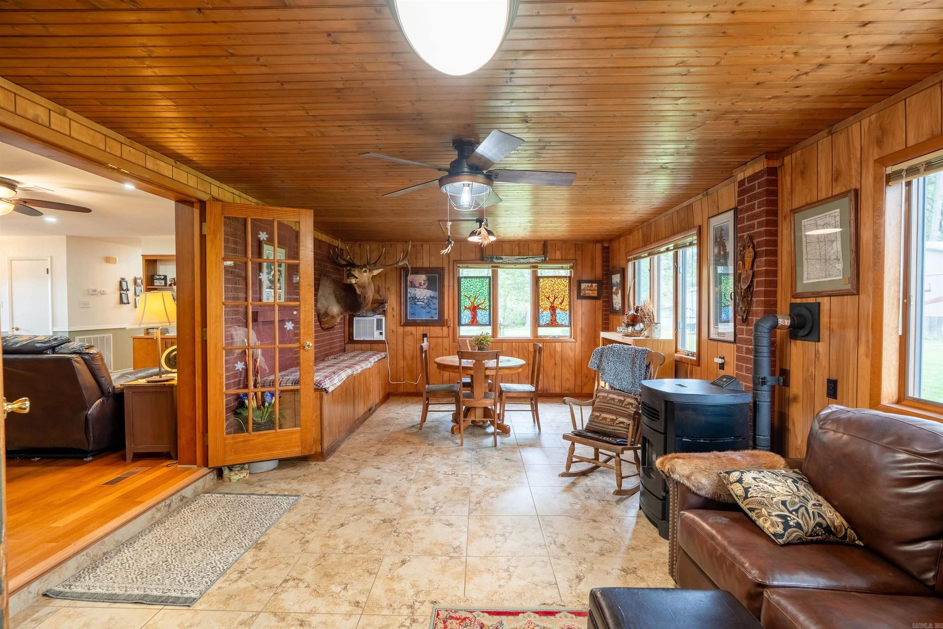300 Lohawk Property Photo 19
