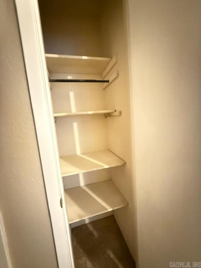 305 Vine Property Photo 24