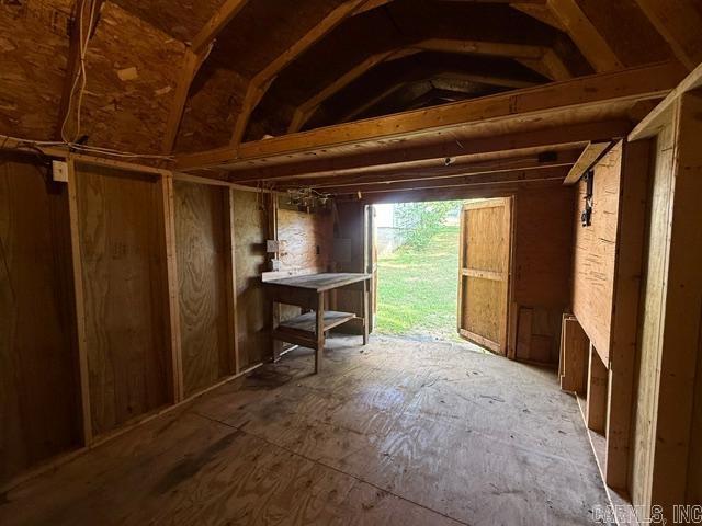 305 Vine Property Photo 35