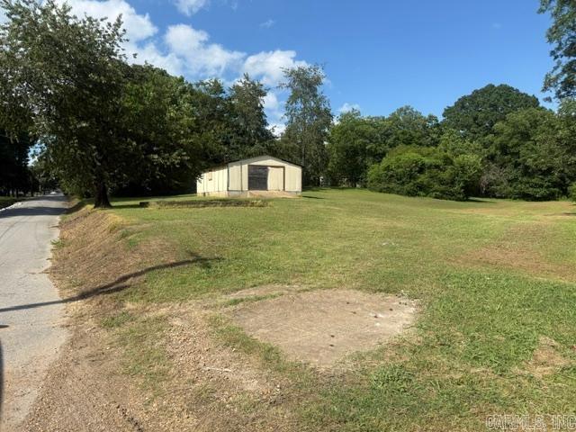305 Vine Property Photo 41