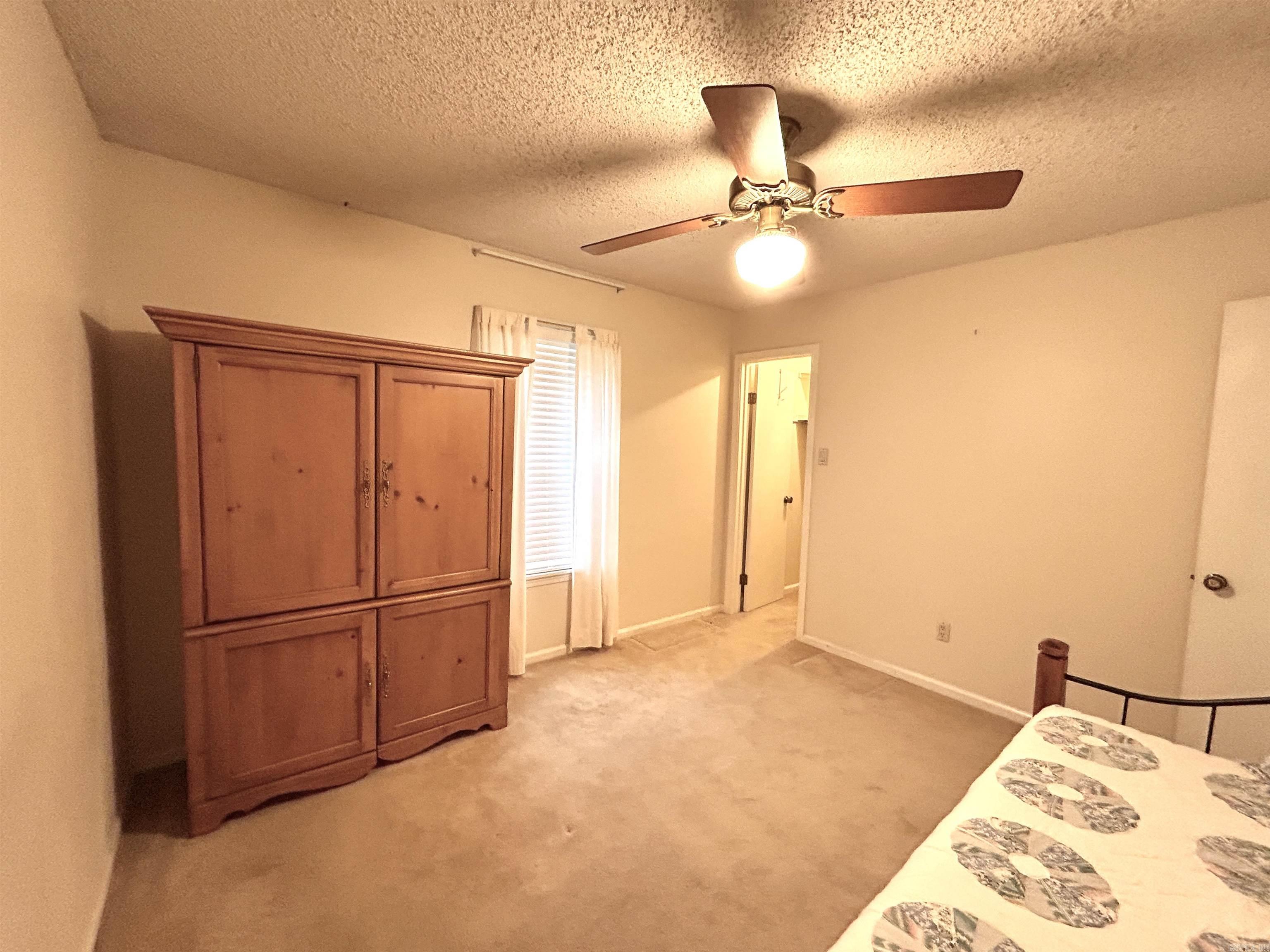 2702 Woodvale Lane Property Photo 36
