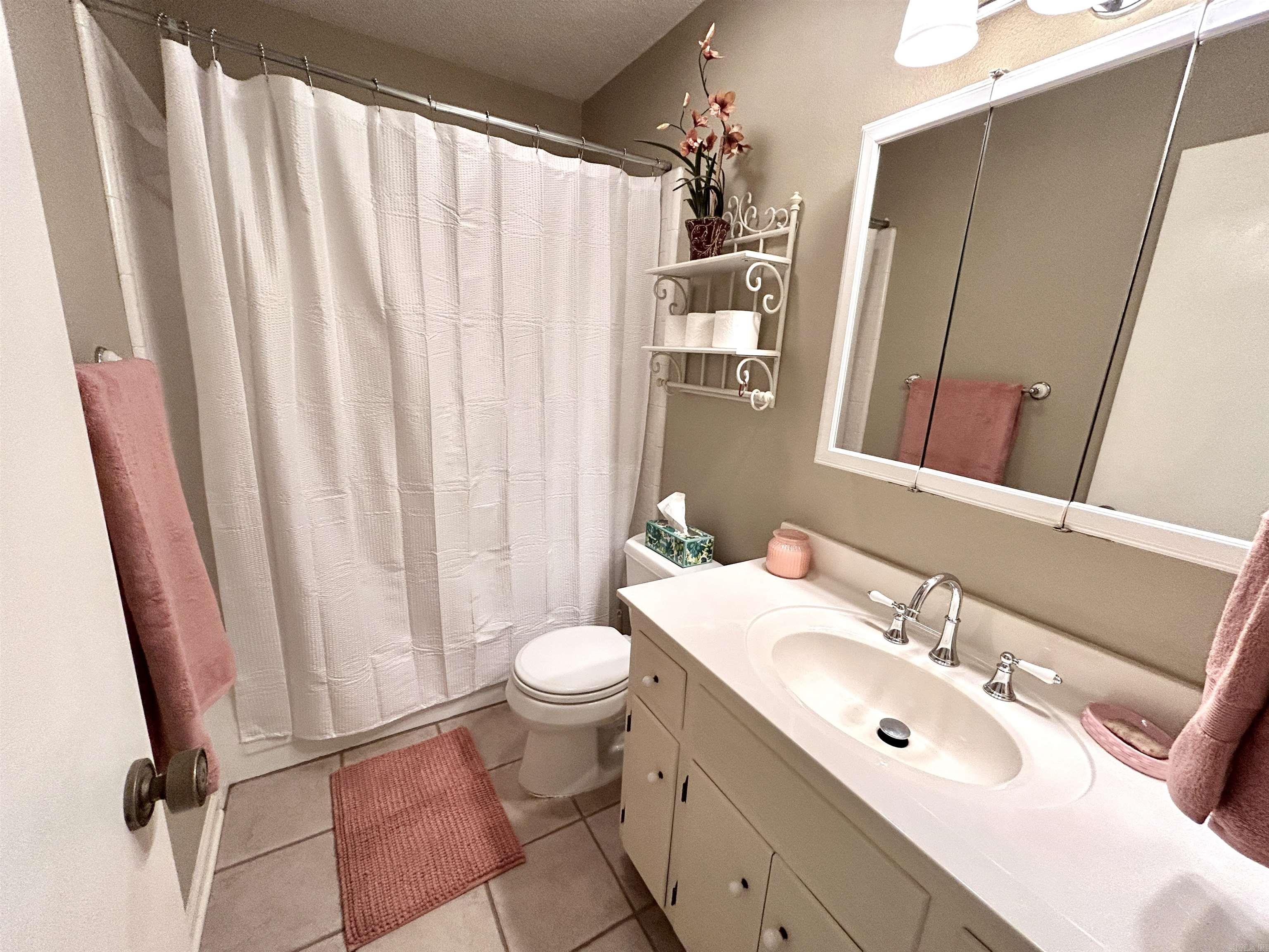 2702 Woodvale Lane Property Photo 38