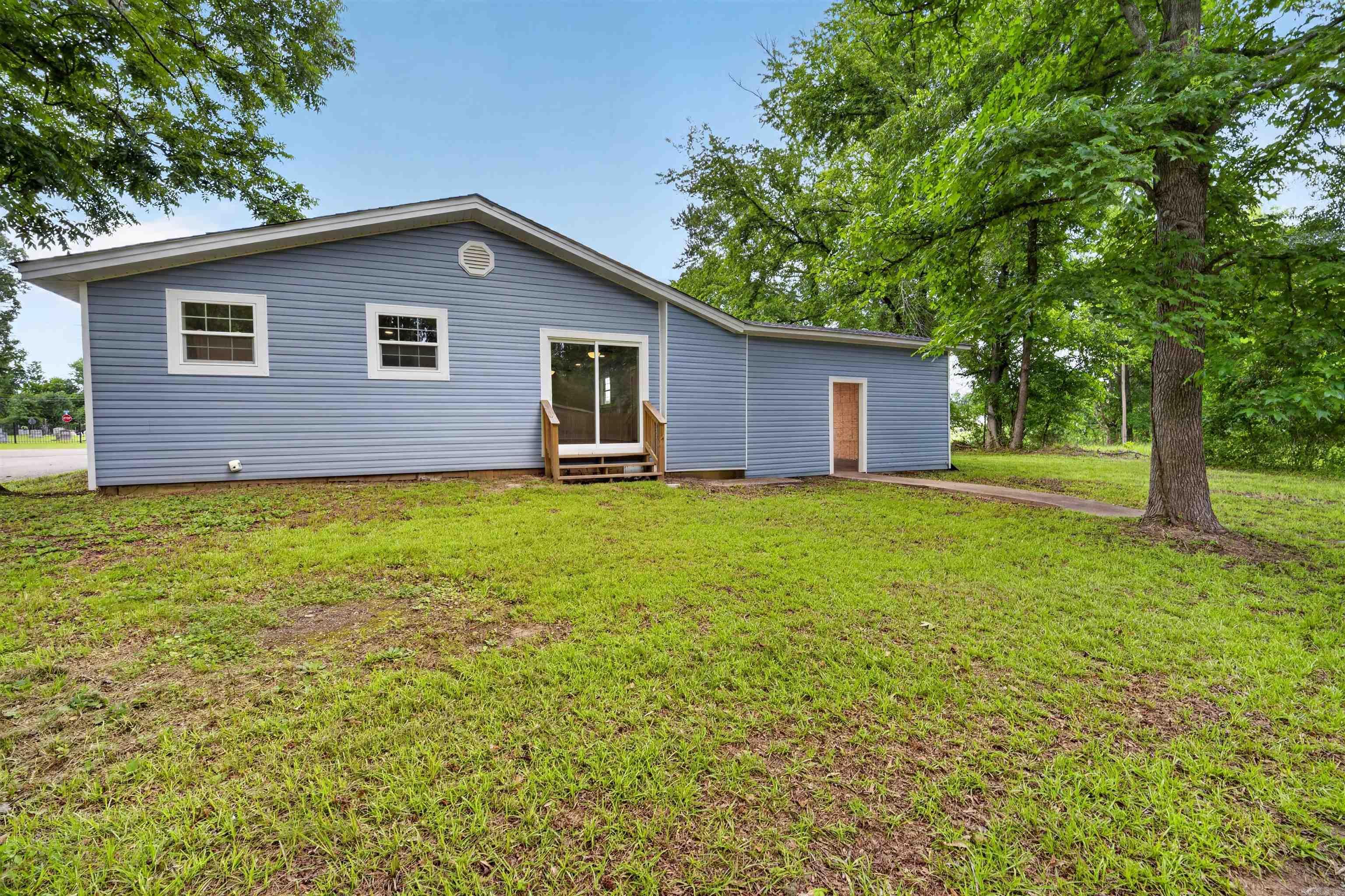 1437 Lincoln Street Property Photo 17