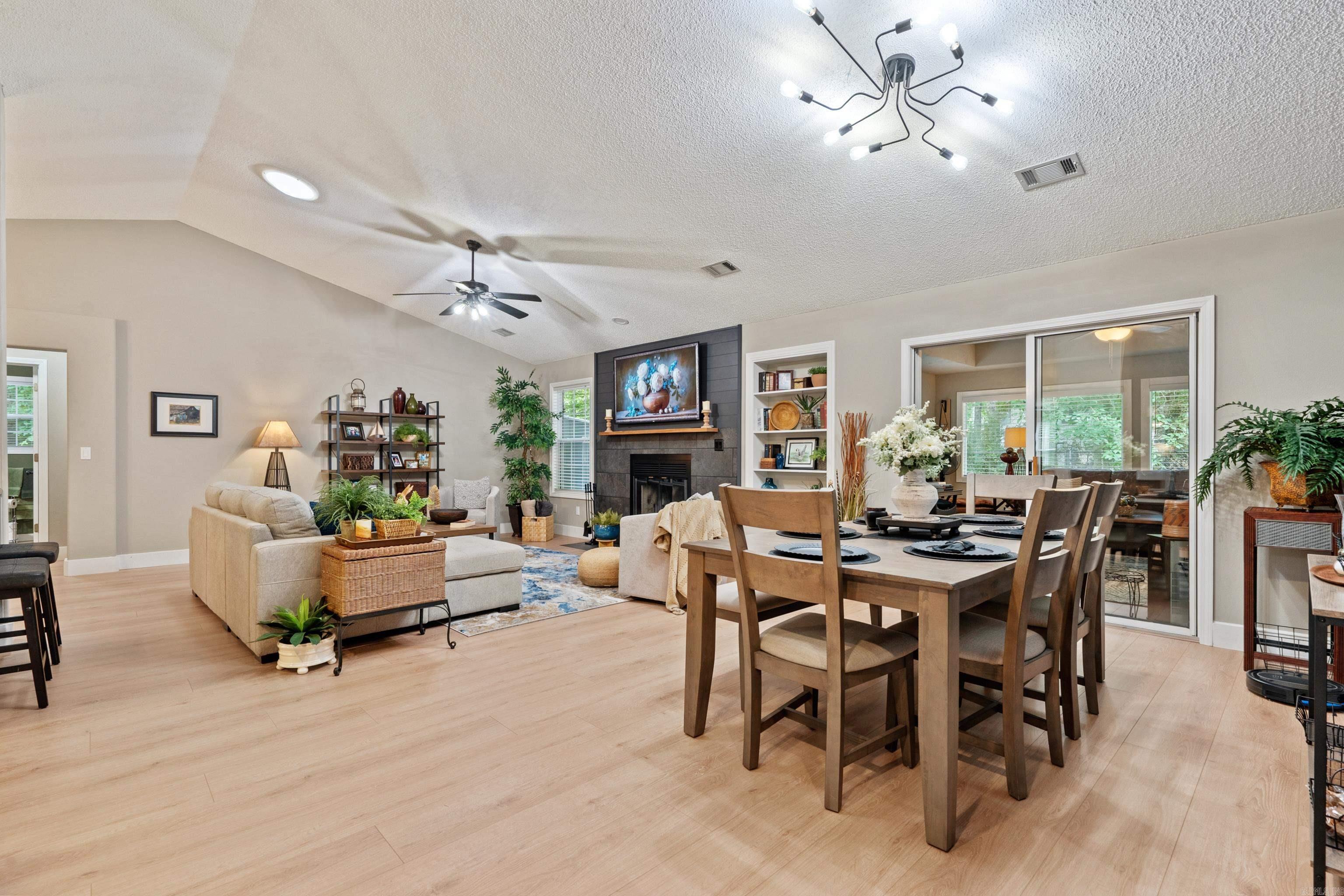 8 Letero Lane Property Photo 12