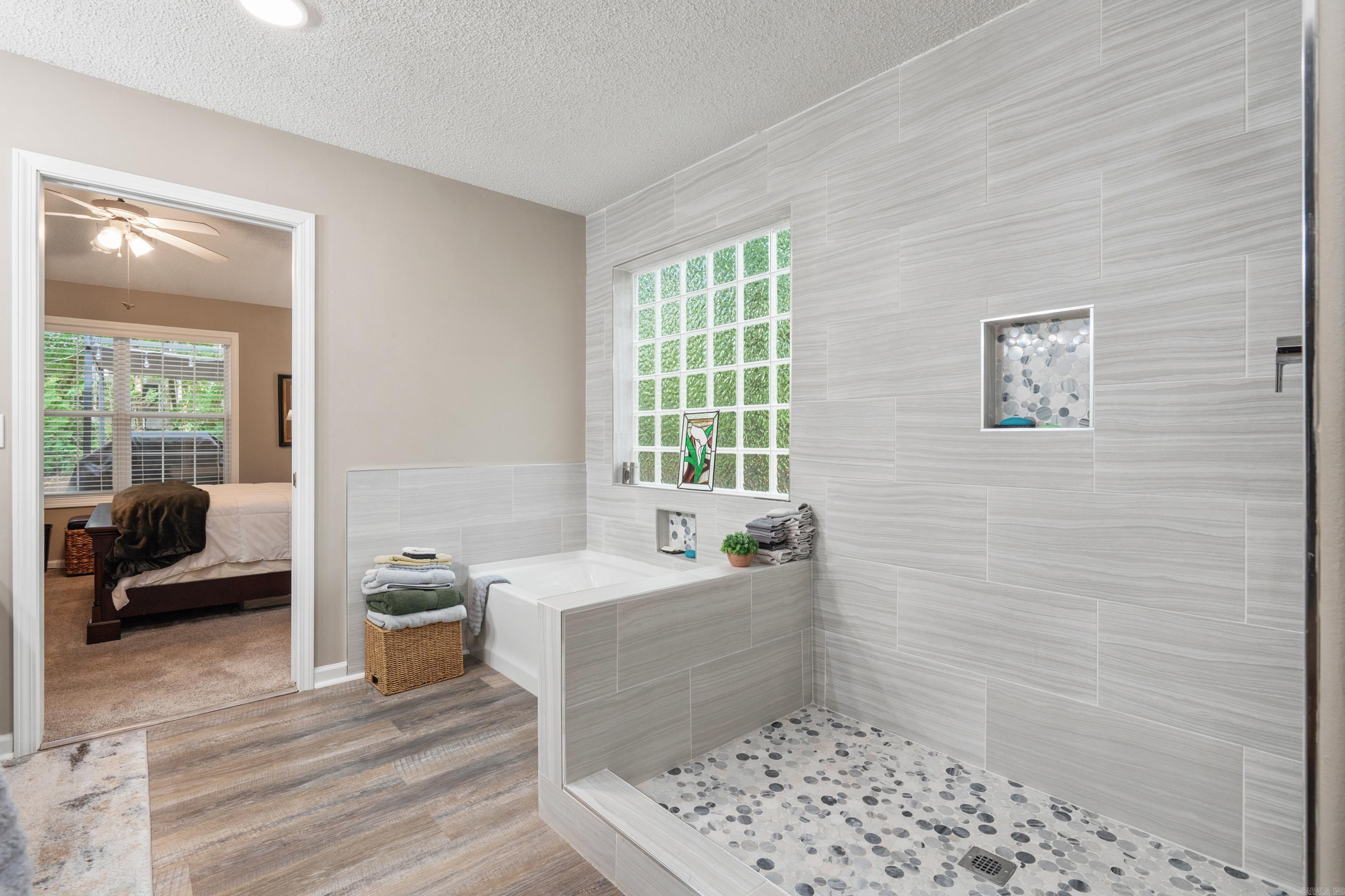 8 Letero Lane Property Photo 29