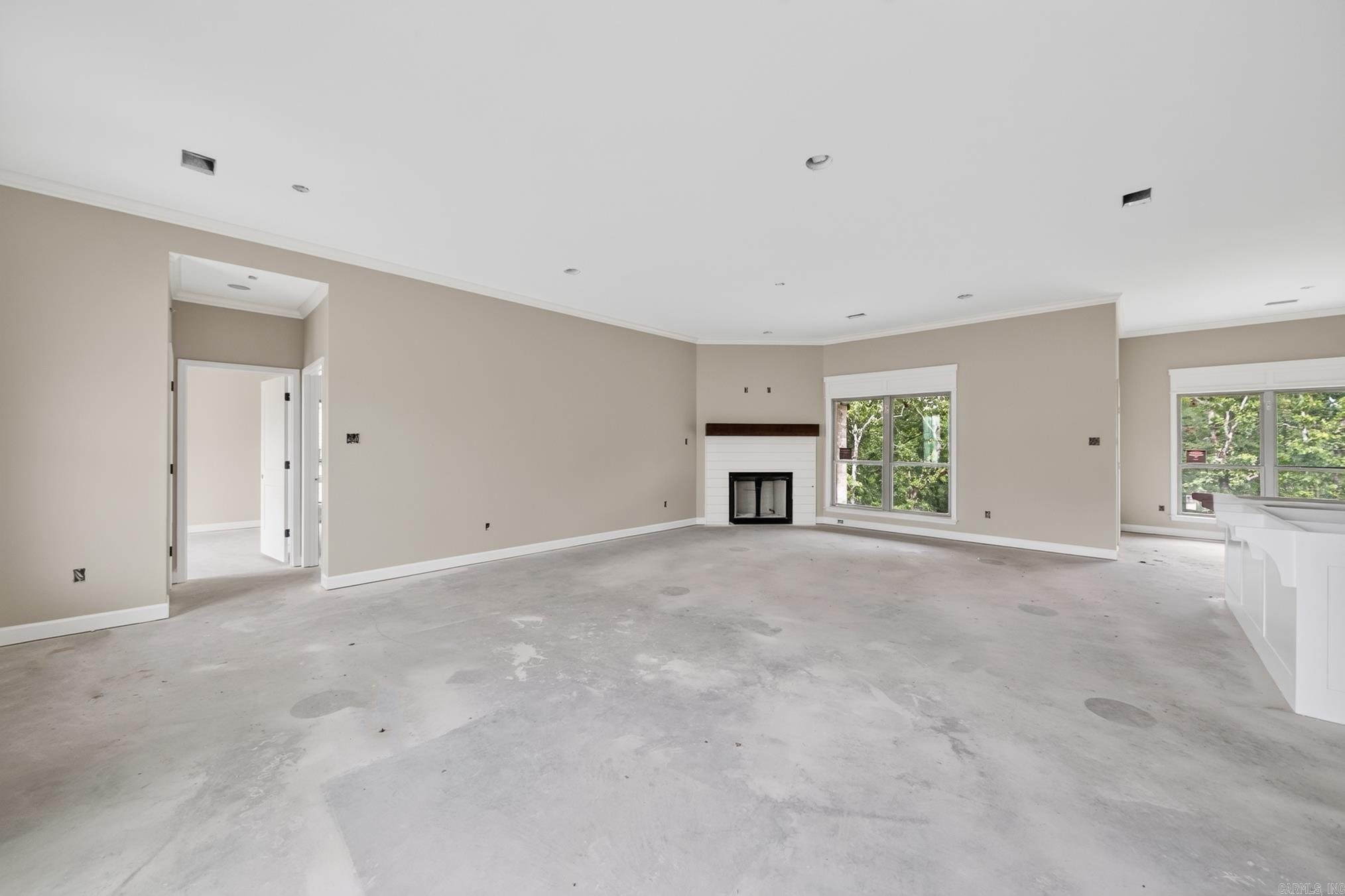 508 Valley Oak Drive Property Photo 5