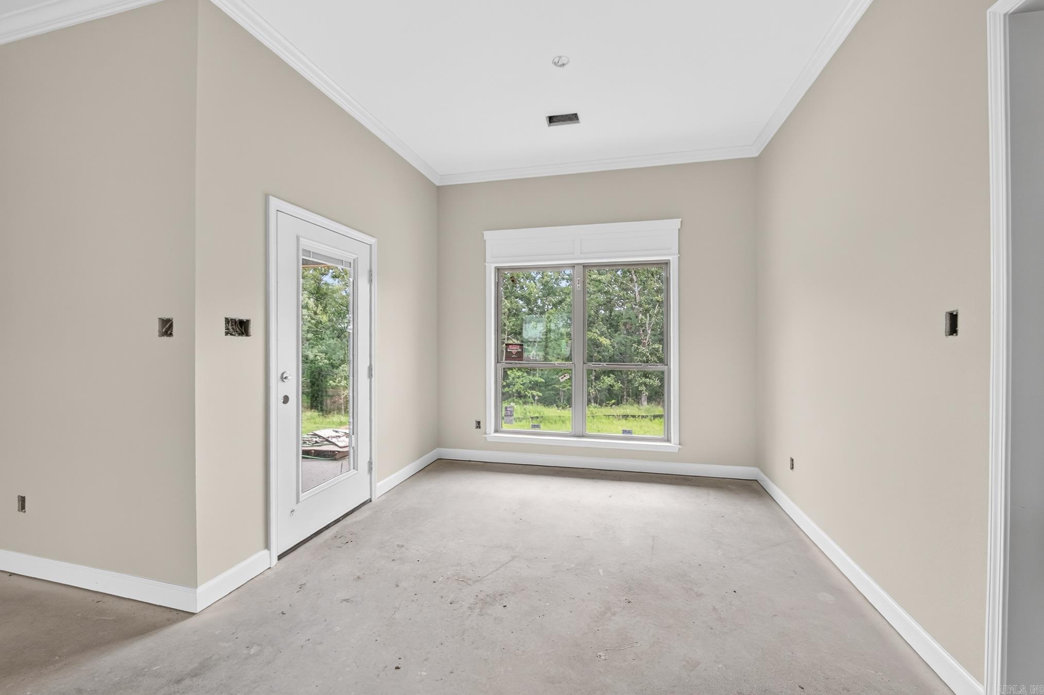 508 Valley Oak Drive Property Photo 8