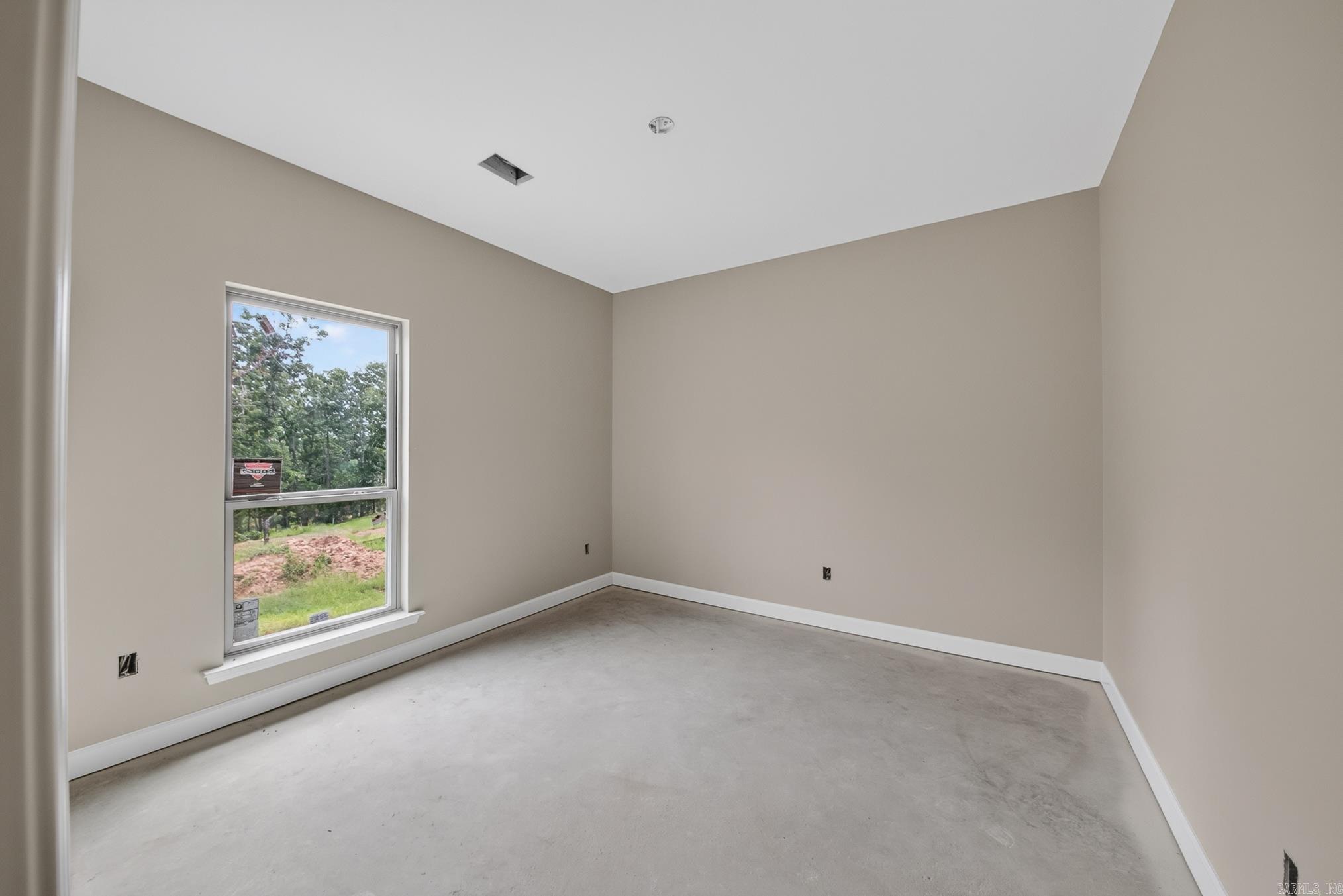 508 Valley Oak Drive Property Photo 34