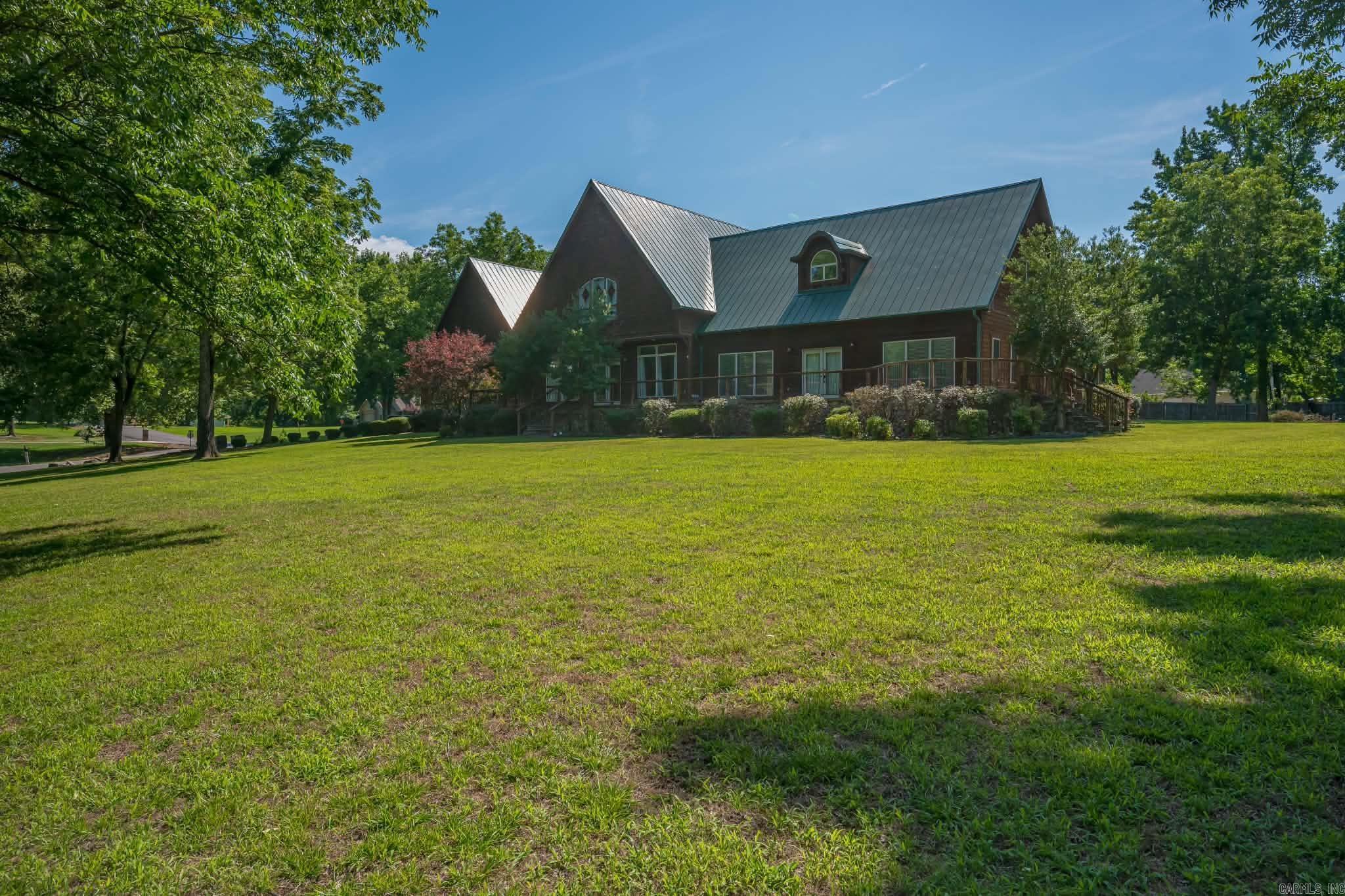 100 Plantation Lane Property Photo 3