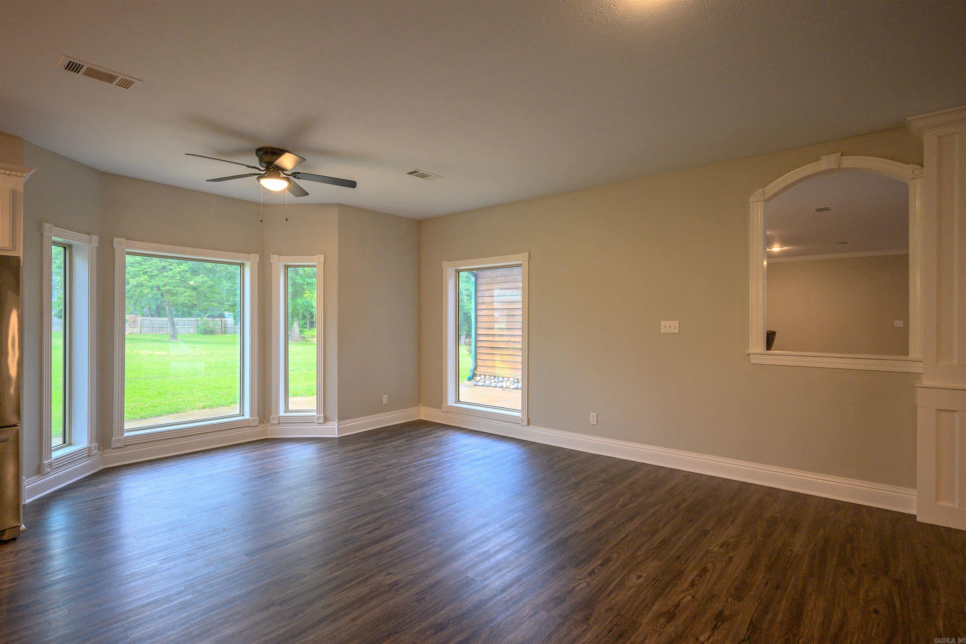 100 Plantation Lane Property Photo 12