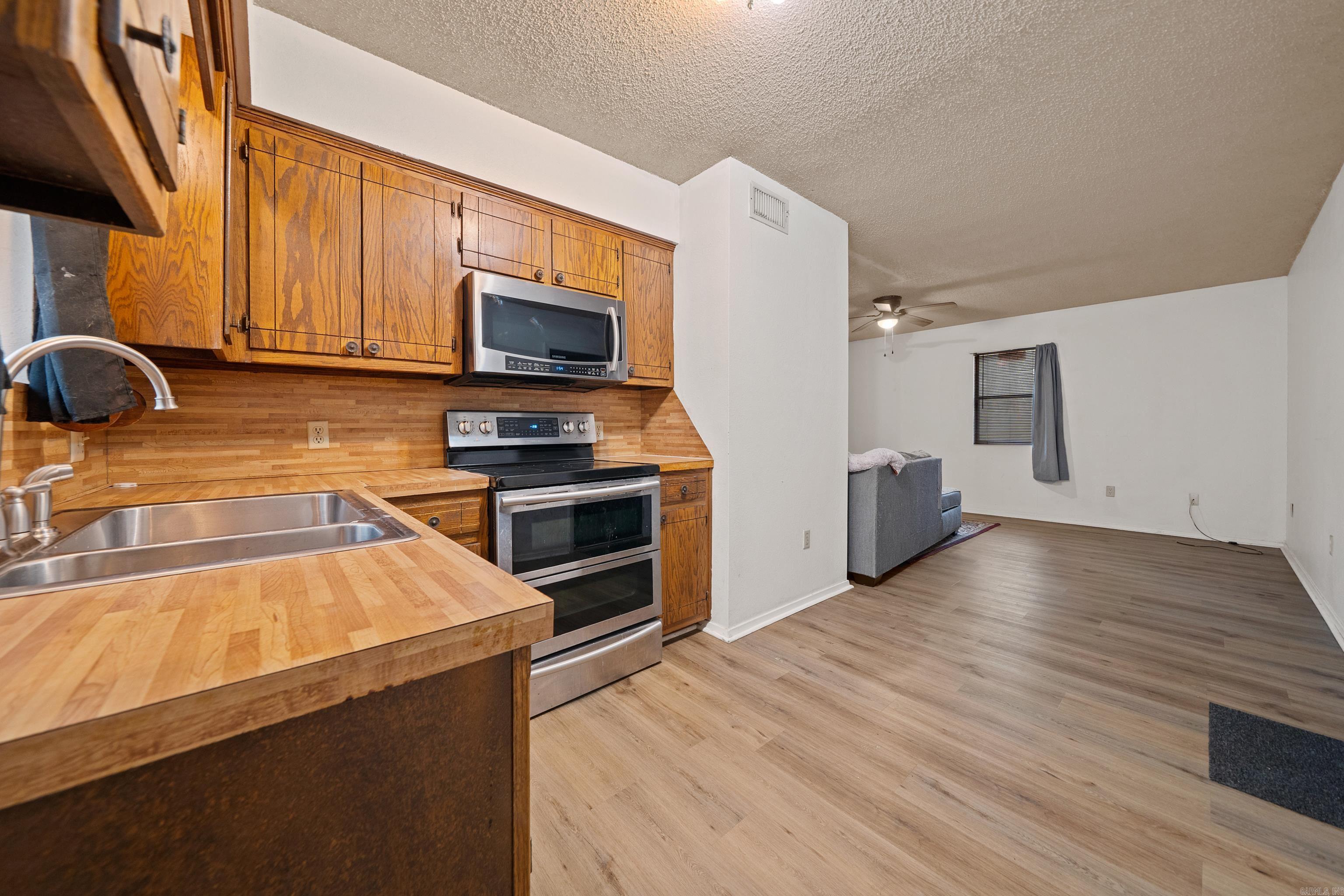 1613 O'connell Street Property Photo 13