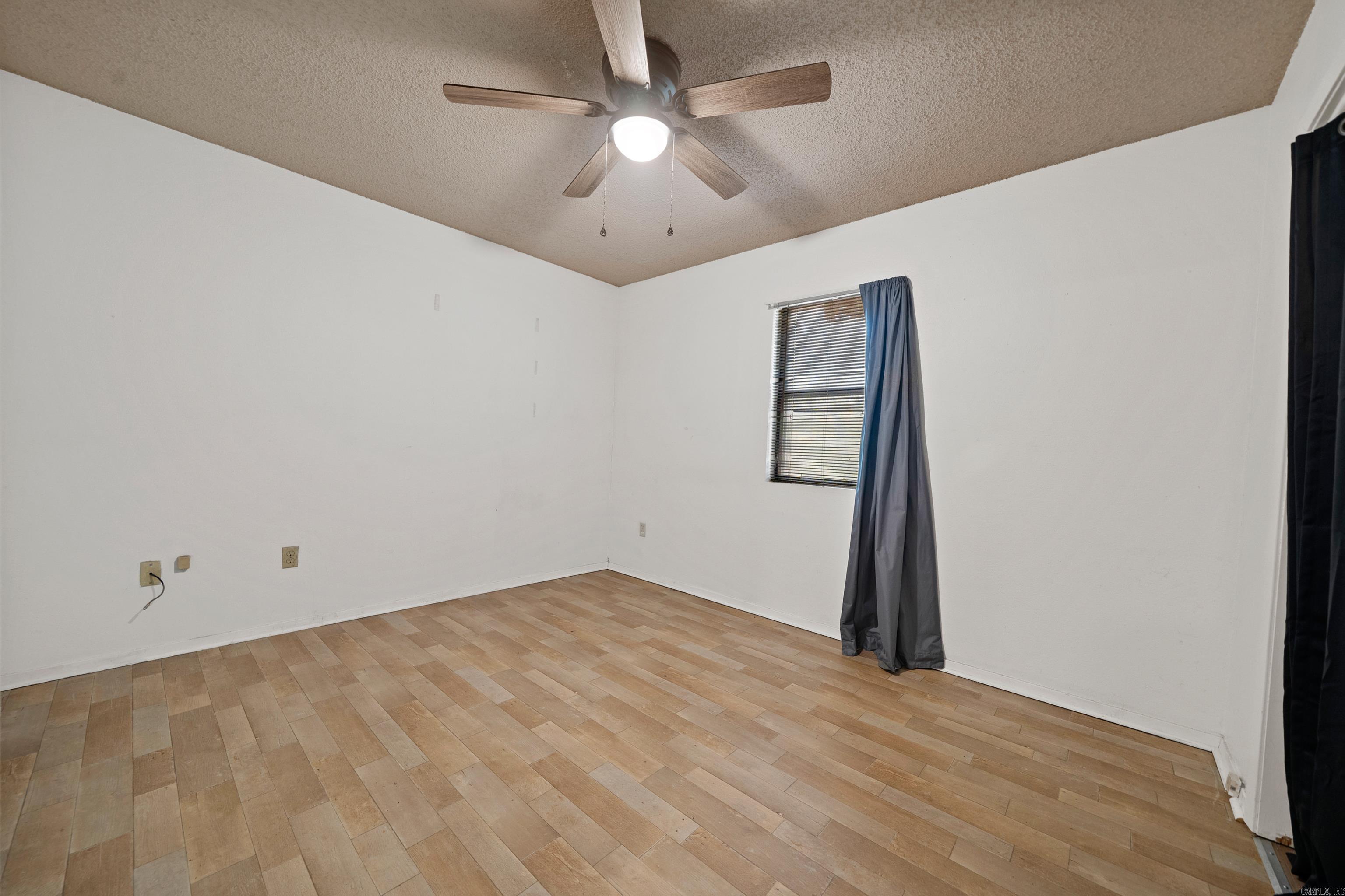1613 O'connell Street Property Photo 22