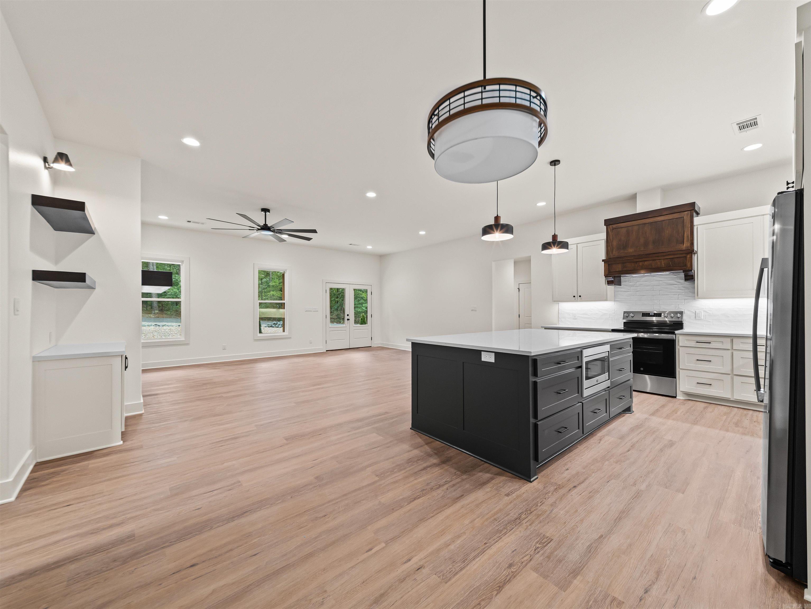 21 Alava Circle Property Photo 11