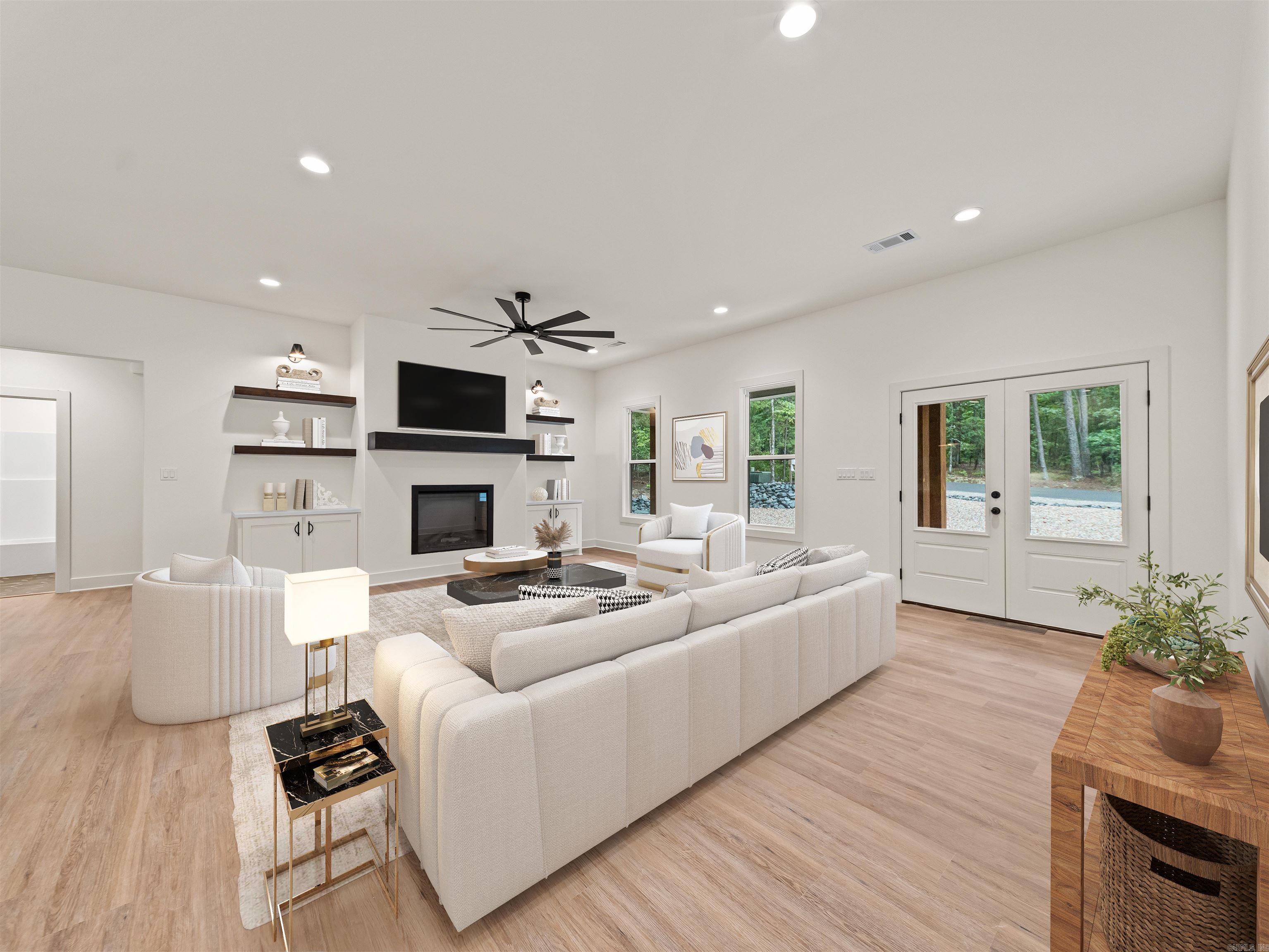 21 Alava Circle Property Photo 17