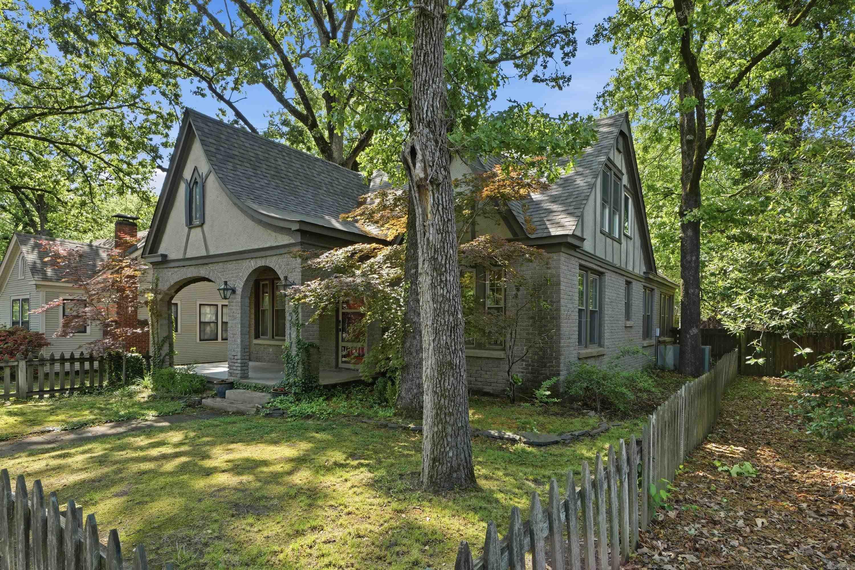 5117 Cantrell Road Property Photo 3