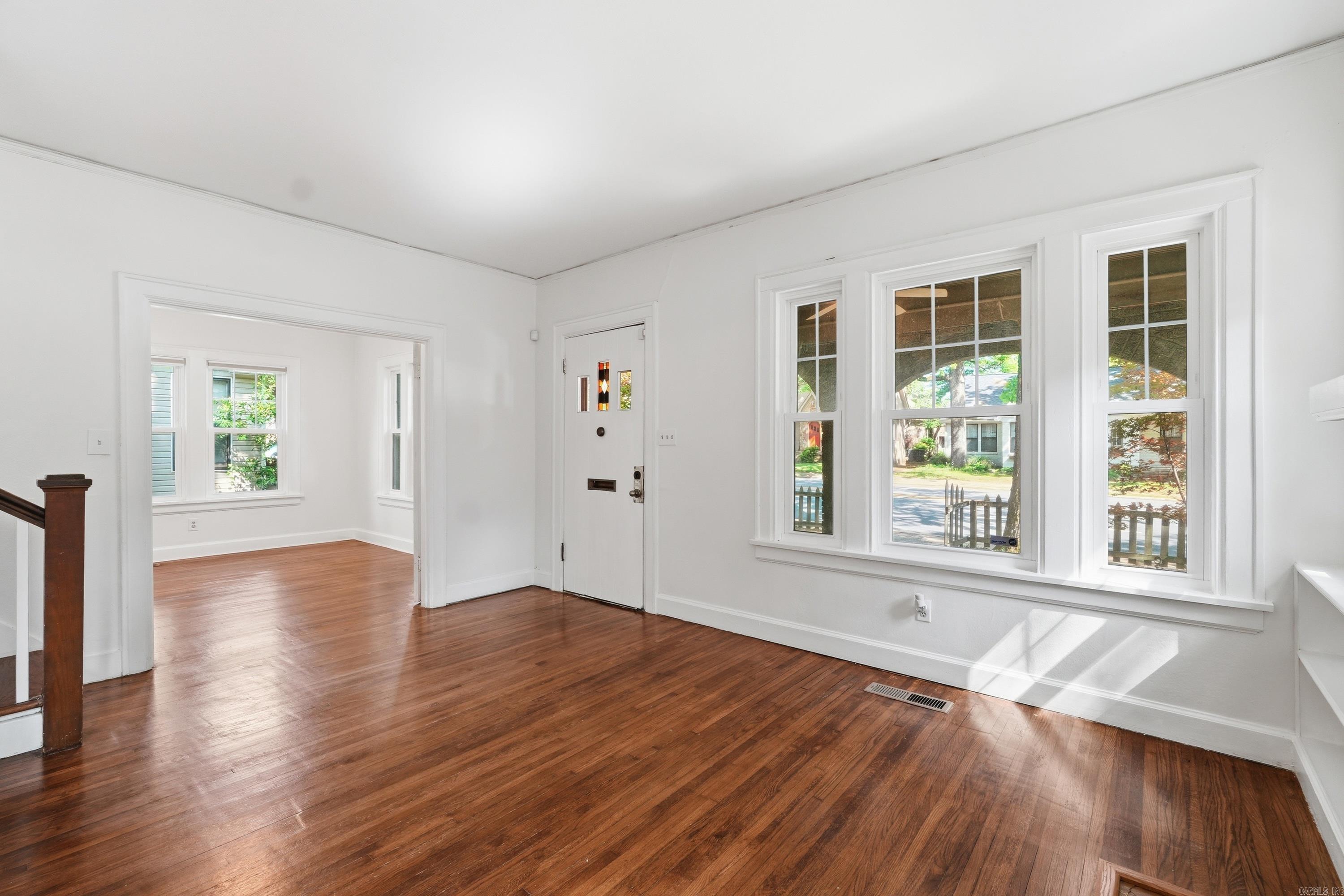 5117 Cantrell Road Property Photo 8