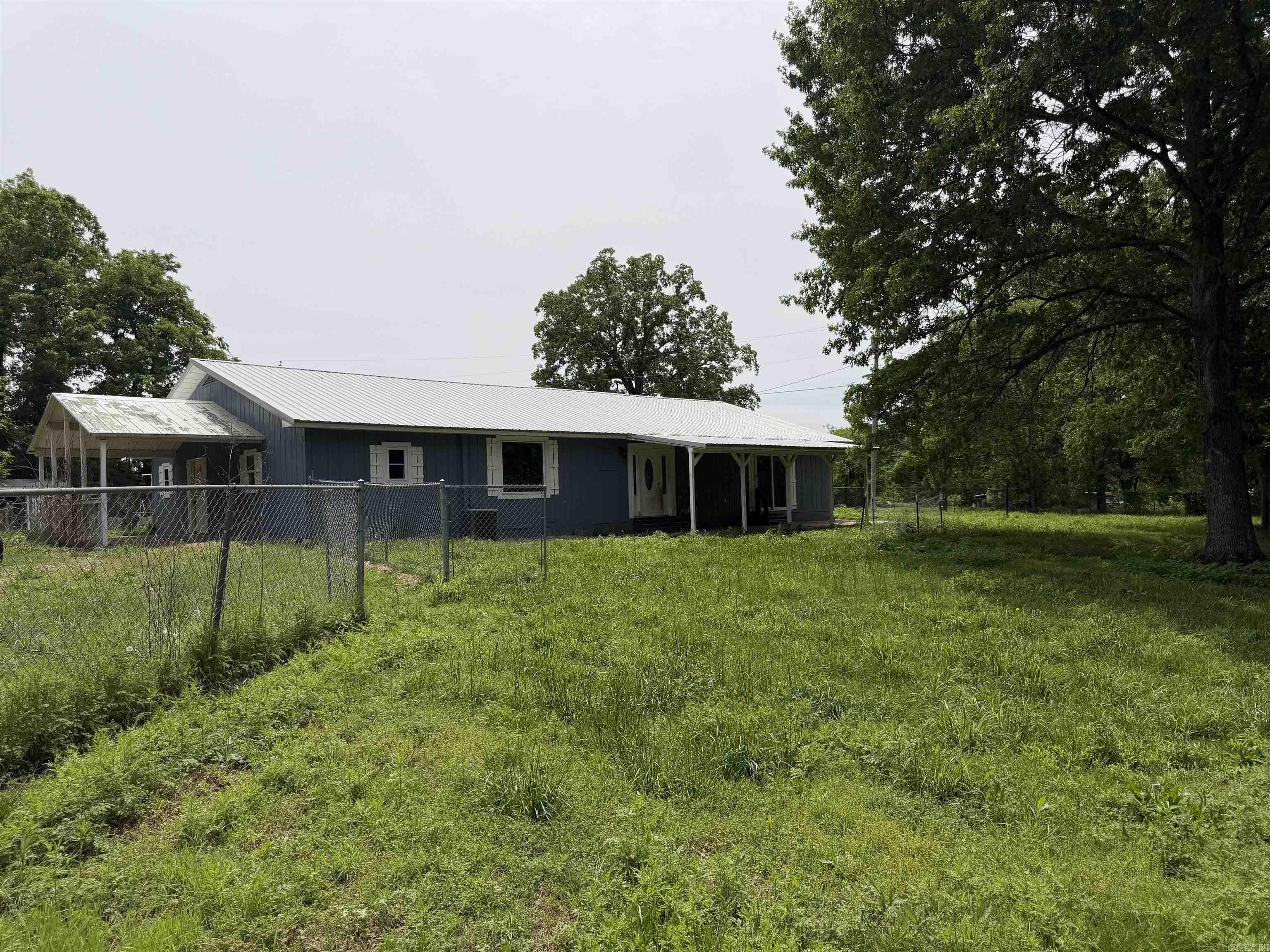 58 Chapman Road Property Photo 4