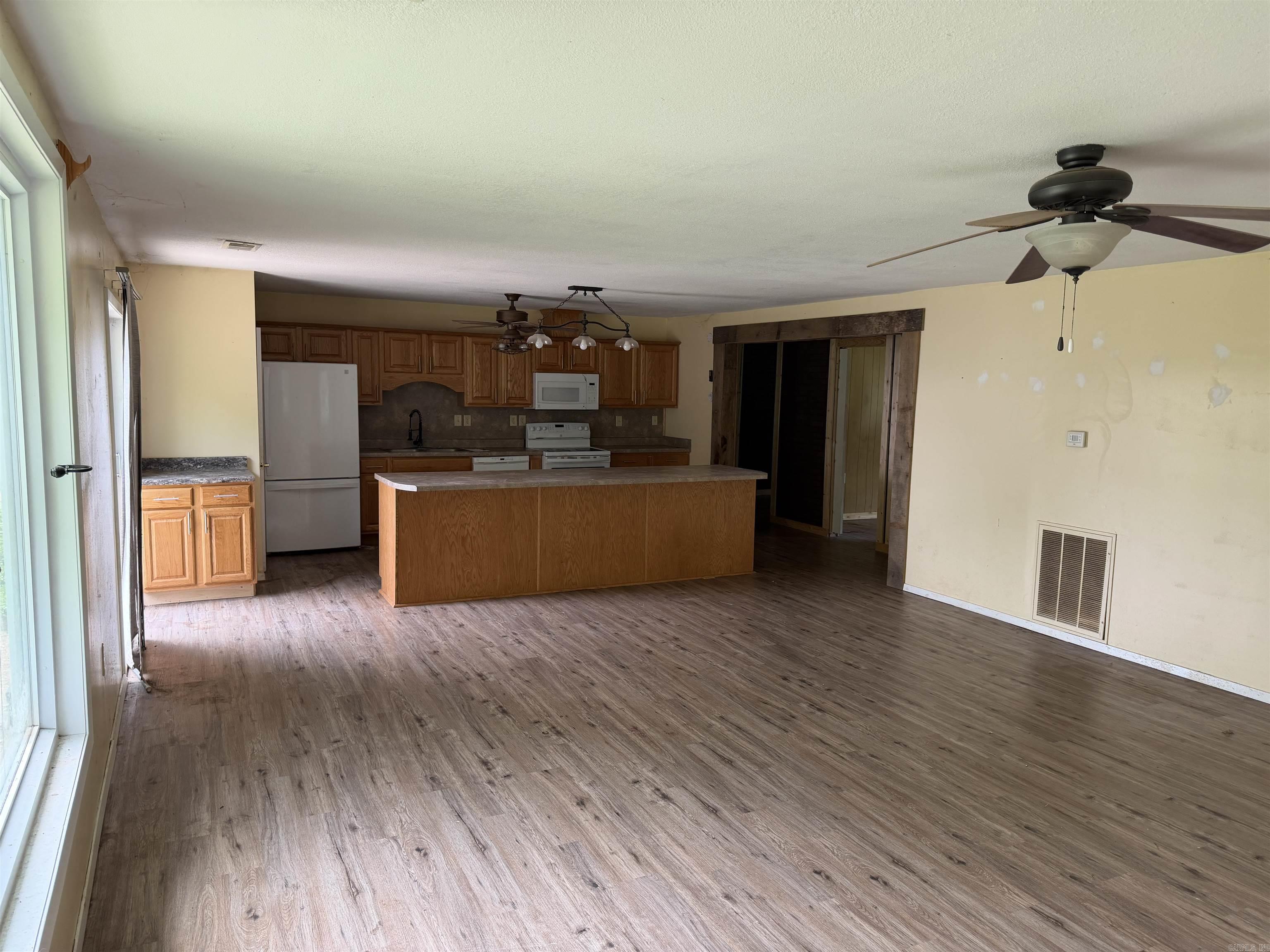 58 Chapman Road Property Photo 5