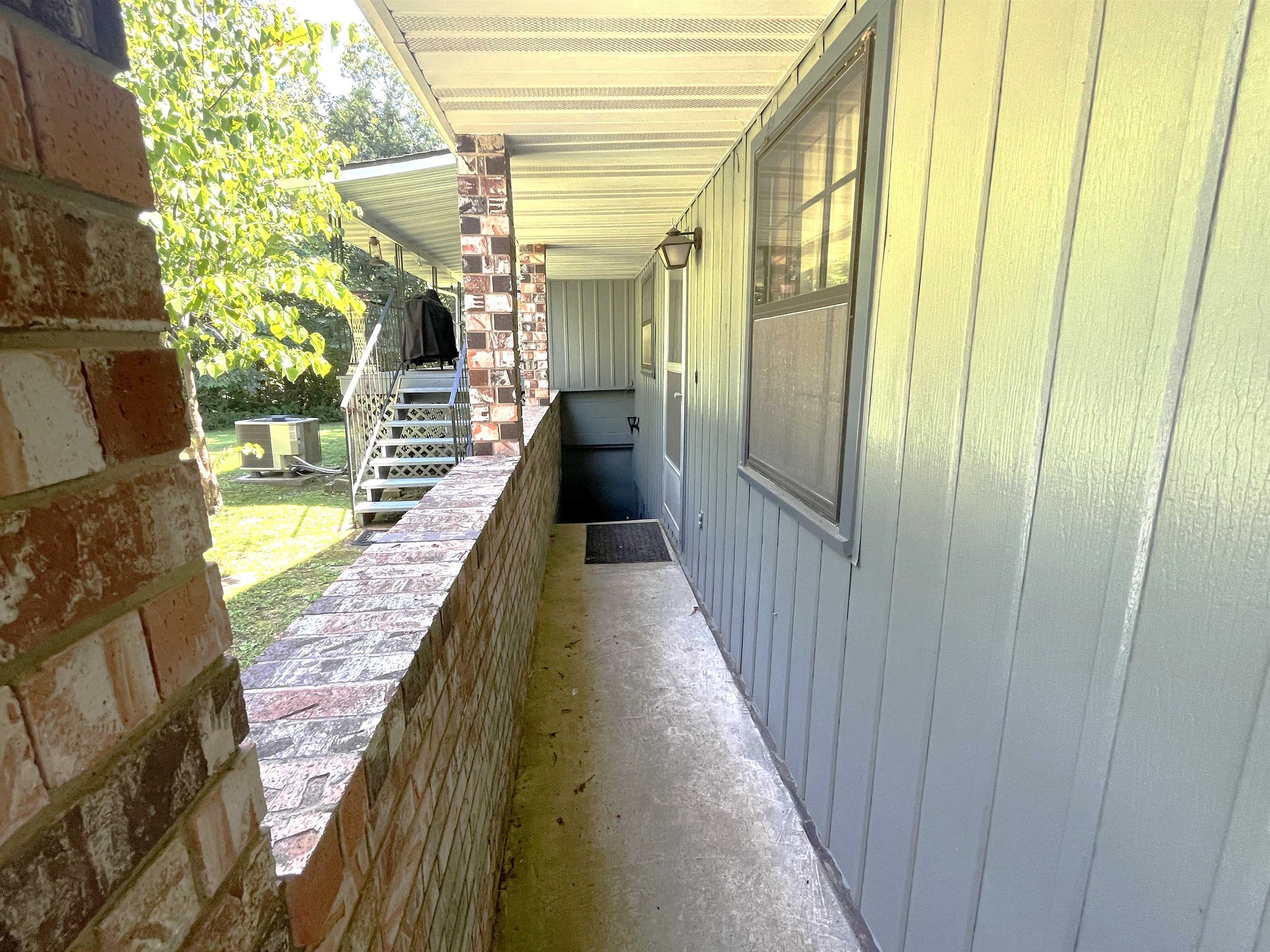 110 Emerald Lane Property Photo 39