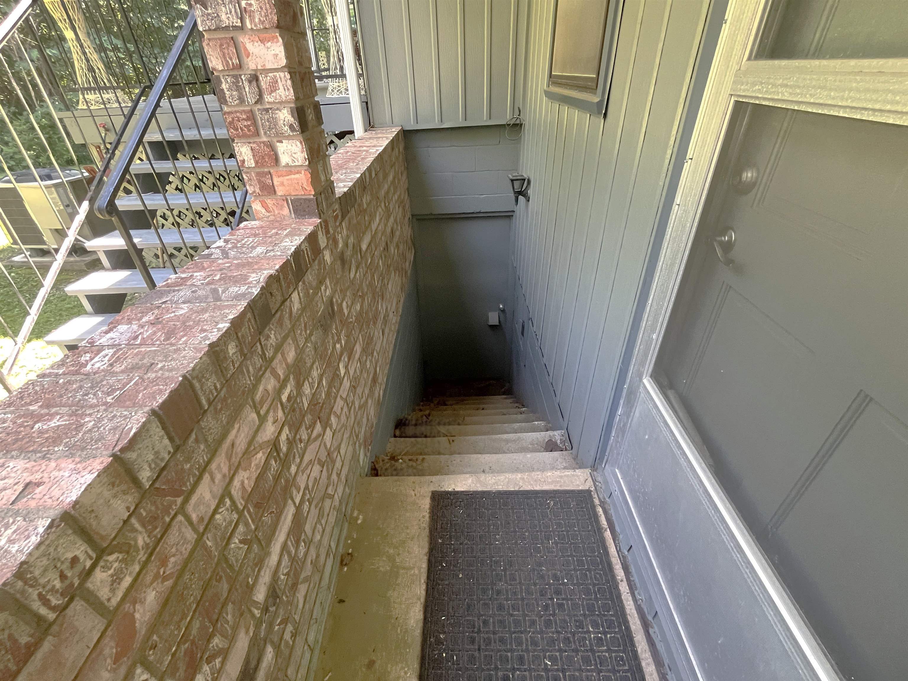 110 Emerald Lane Property Photo 40