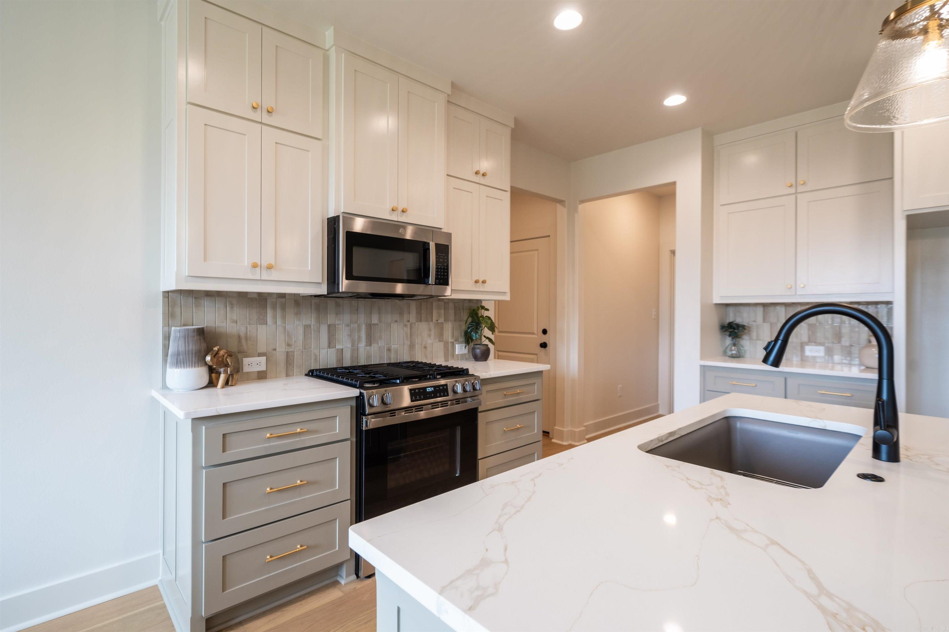 108 Scenic Ridge Drive Property Photo 17