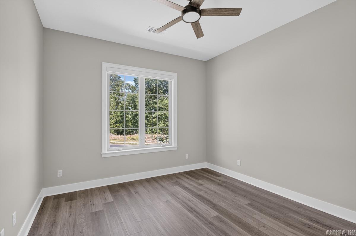 997 Fern Ridge Rd Property Photo 31