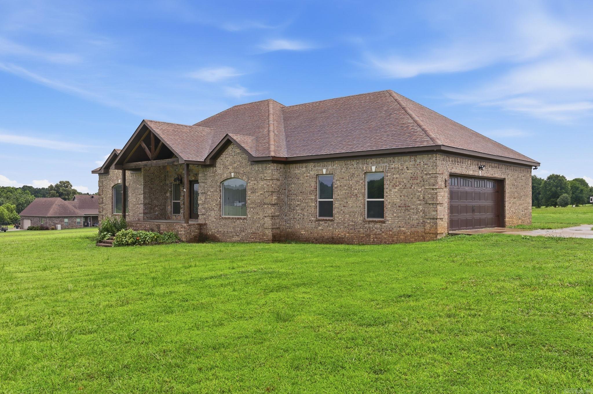 307 Copperas Springs Rd. Property Photo 4