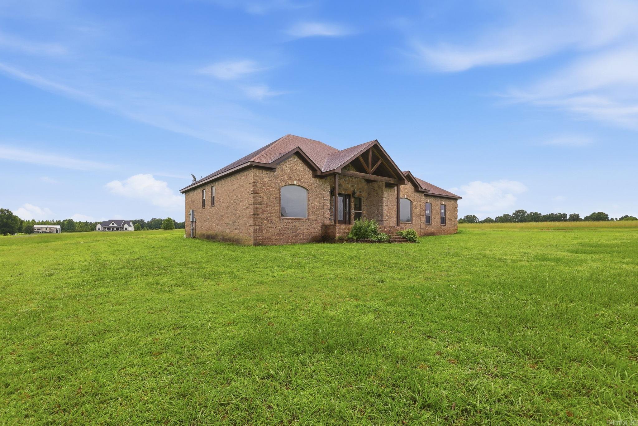 307 Copperas Springs Rd. Property Photo 5