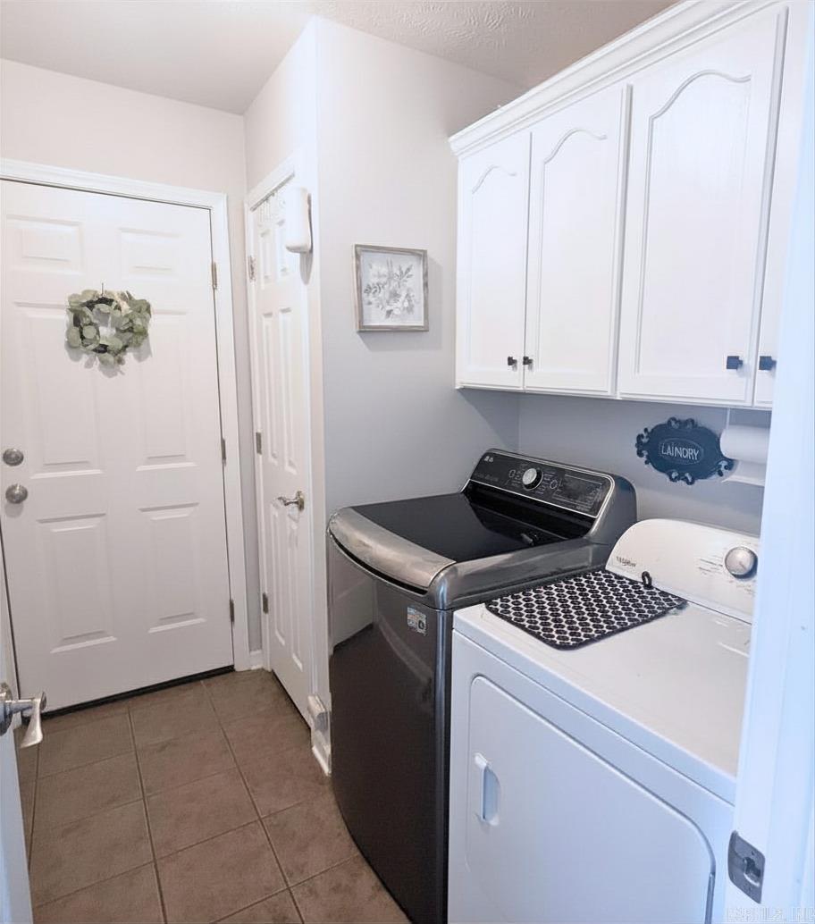 12 Sarah Court Property Photo 21