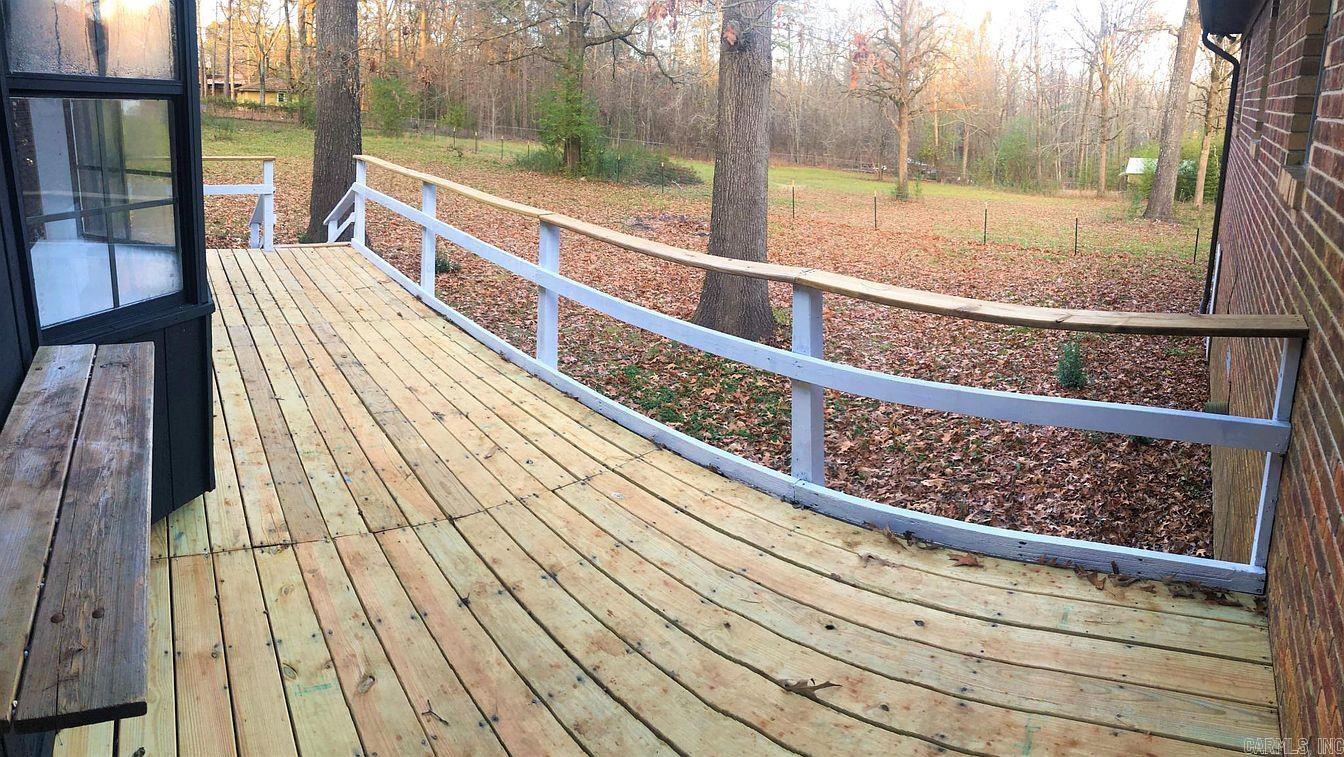 1115 Akers Rd Property Photo 8