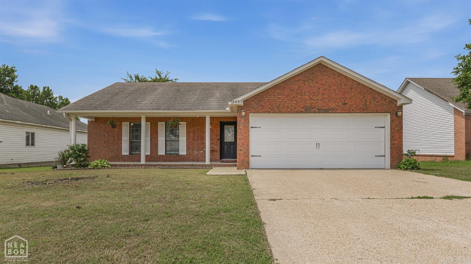 5437 Summer Place Property Photo 1