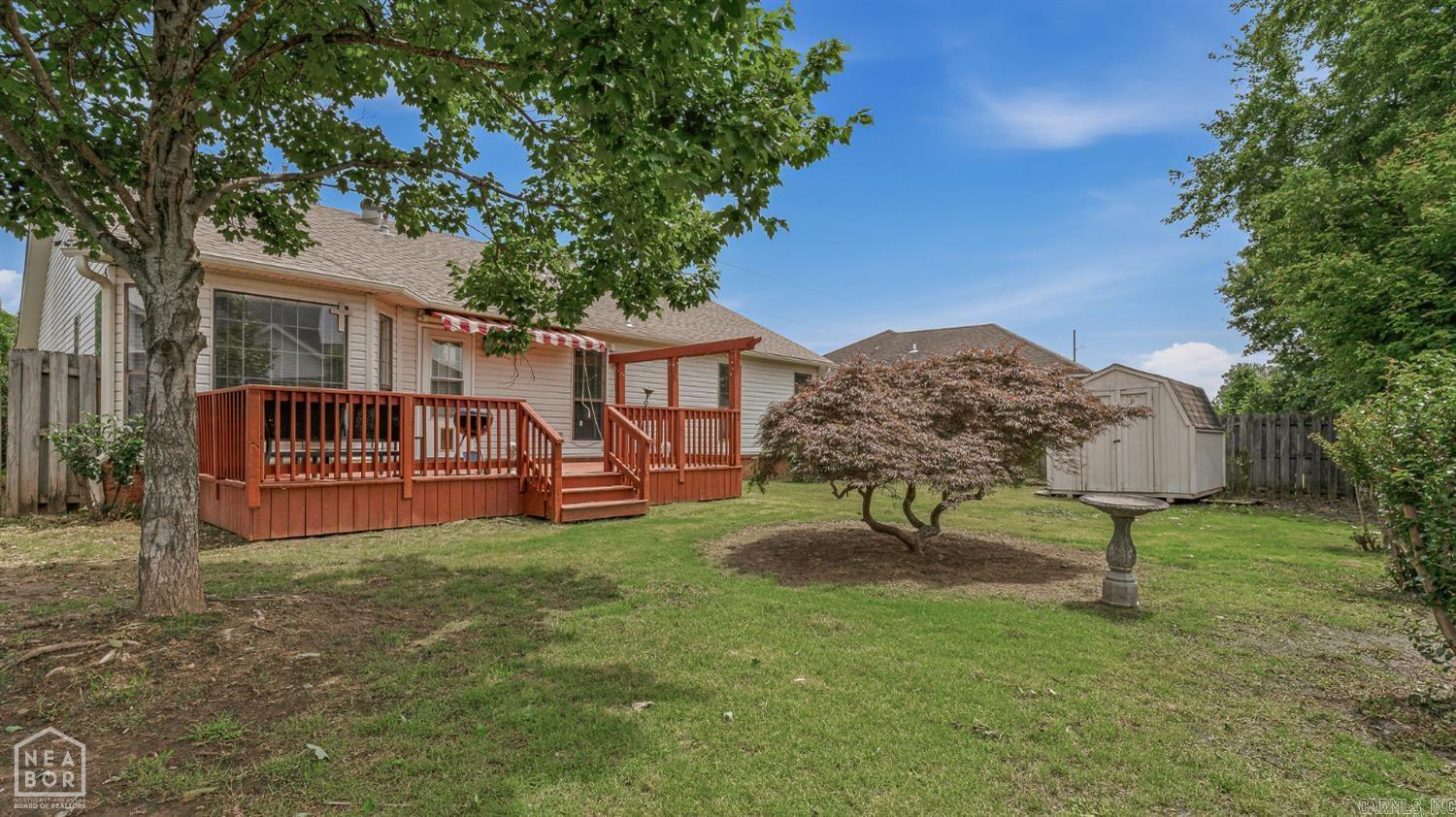 5437 Summer Place Property Photo 5